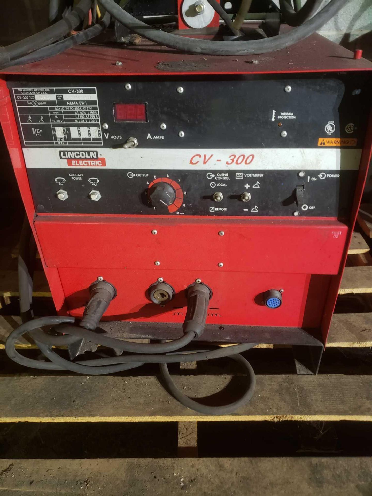 Lincoln Electric LN-7 Wire Feed Welder CV-300 - Image 3 of 4