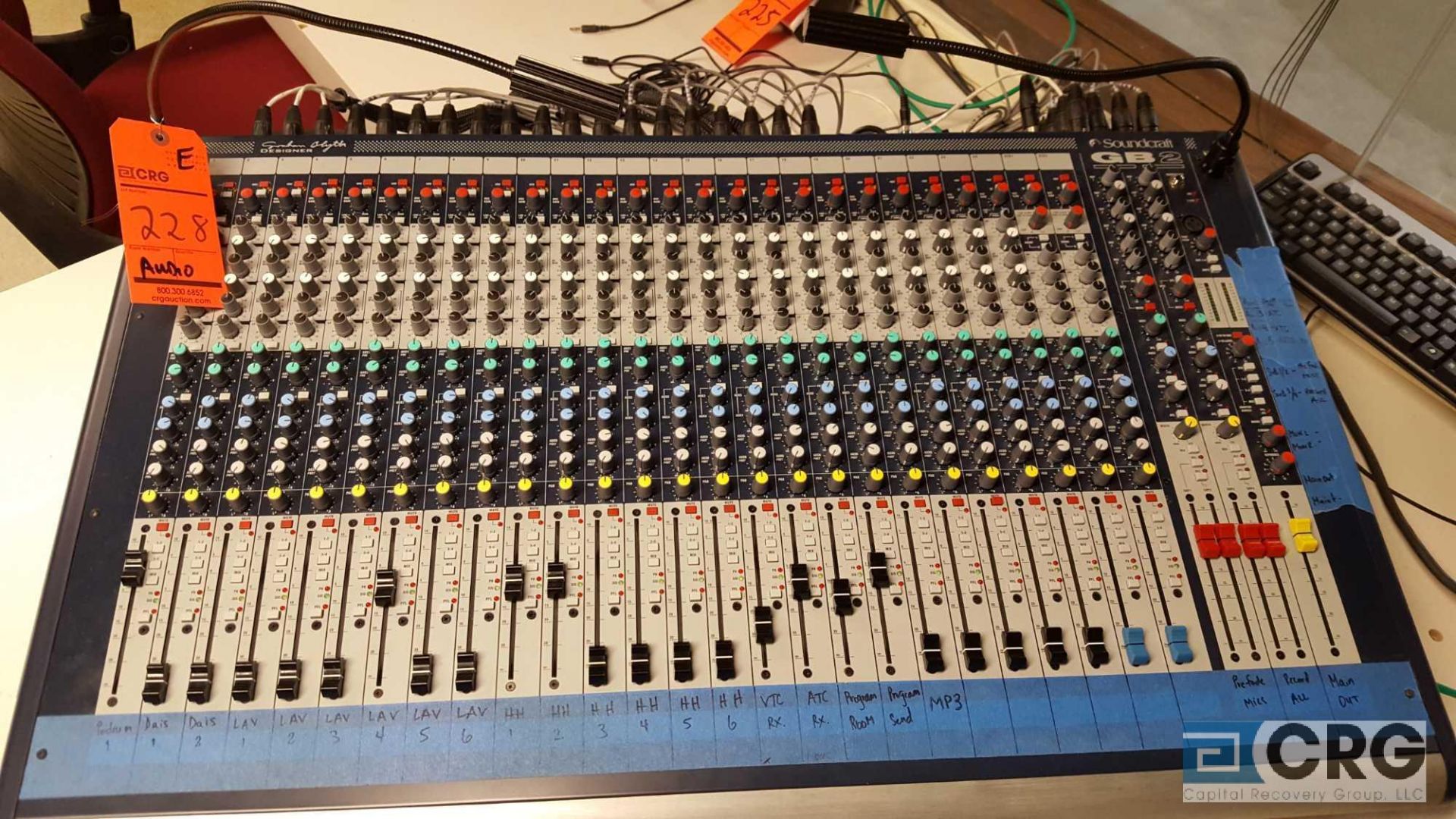 Sound Craft GB2 audio control console(lecture hall)