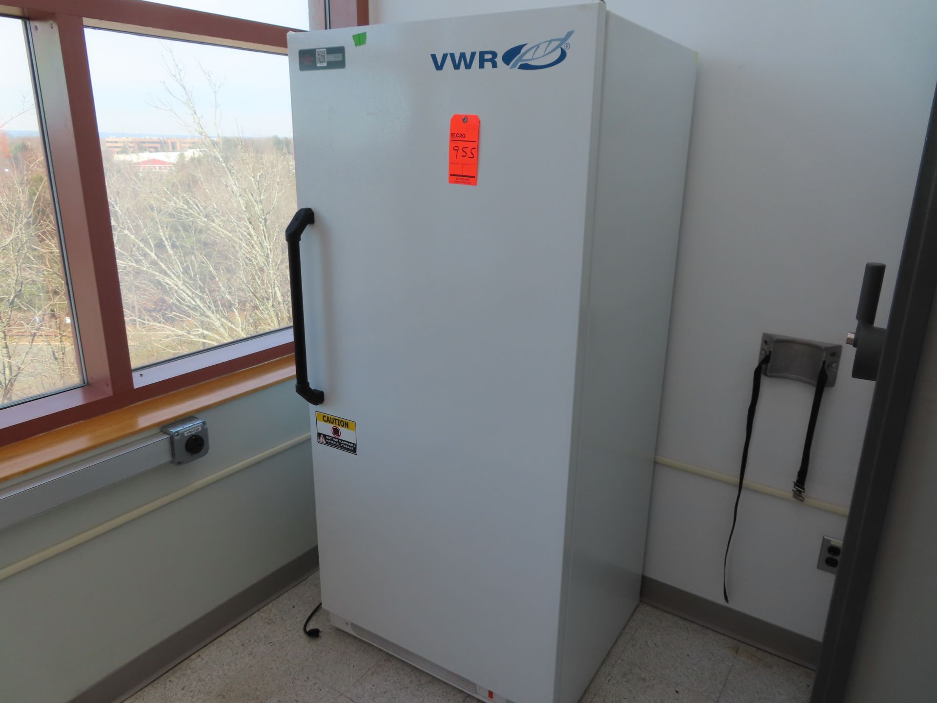 VWR SCBMF-2020 freezer, s/n SYM-WB22445171-1209, located in D wing, 3rd floor, end of hallway