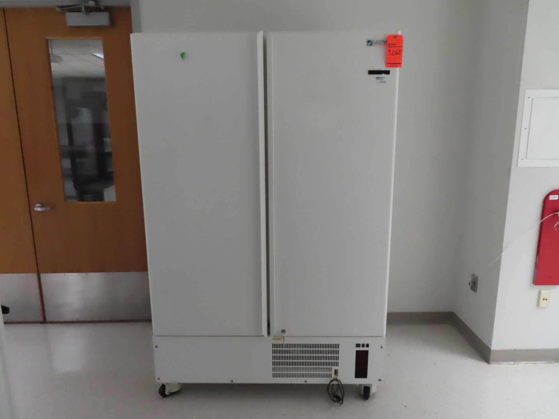 Liconic Instruments Storex 1000 double door carousel based incumbator, located in building 5, 4th