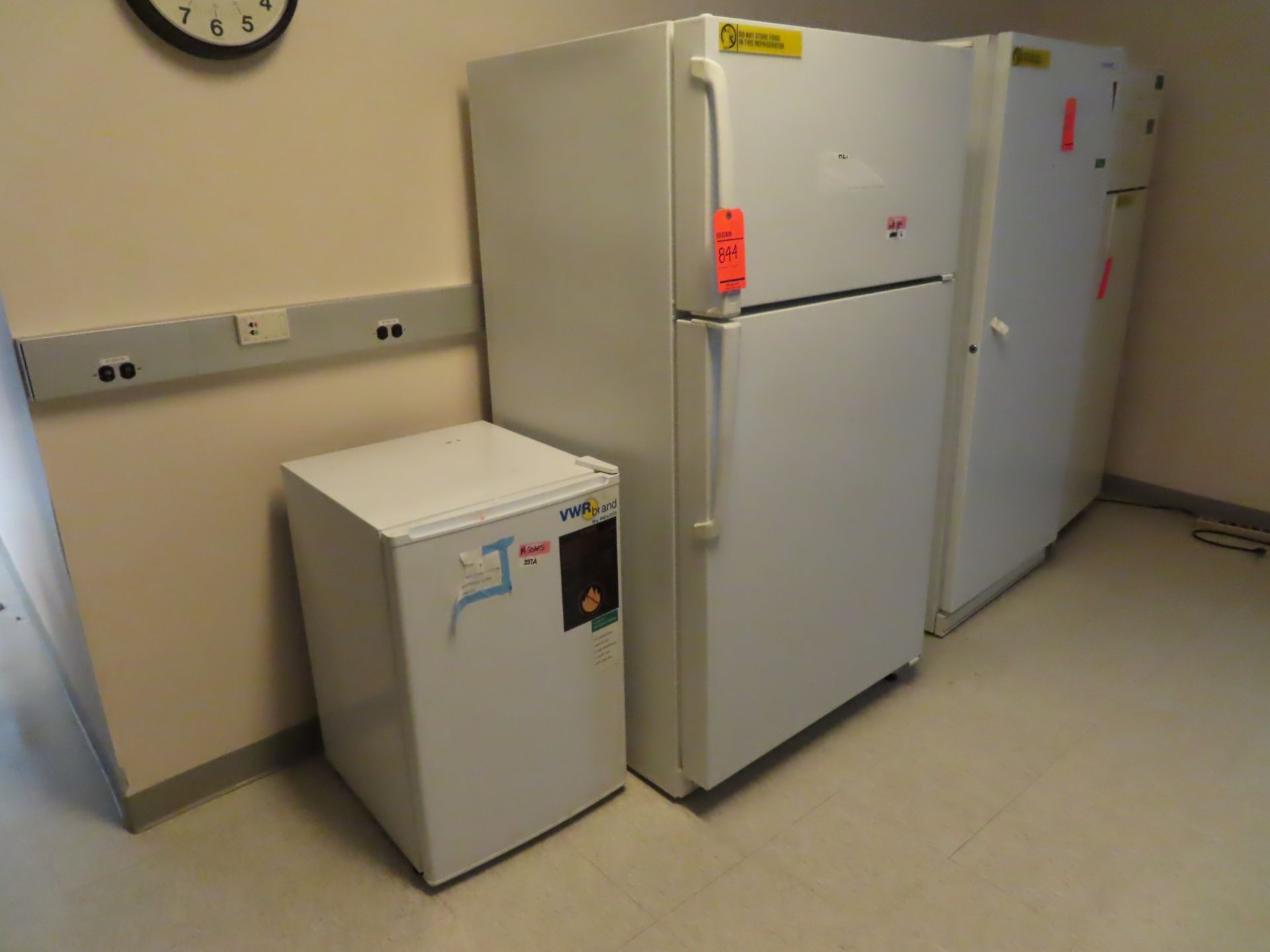 Lot of (2) refrigerators incuding: (1) Amana TR25V2W refrigerator/freezer and (1) VWR mini