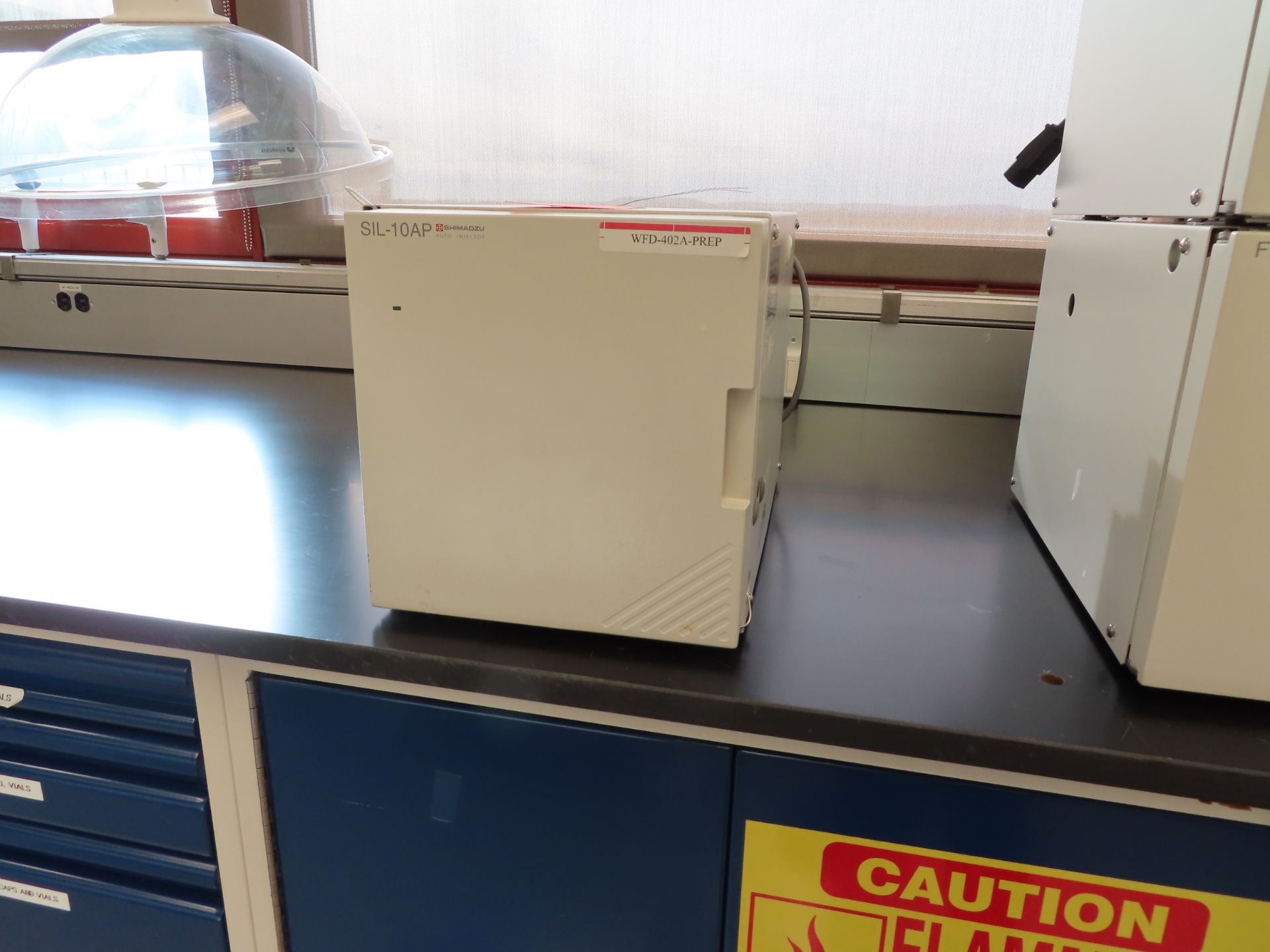 Shimadzu SIL-10A Auto Sampler, located in A Wing, 4th floor room 402A