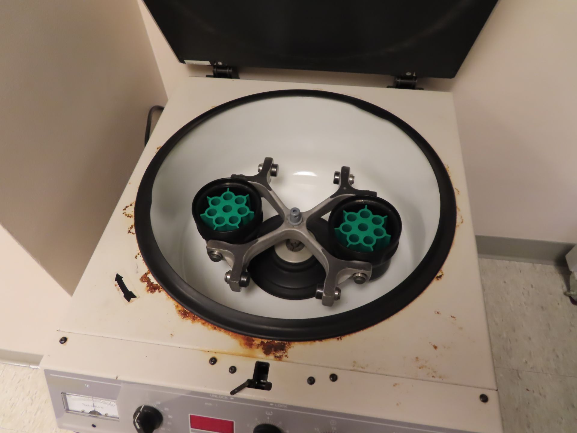 Beckman Coulter Allegra 6KR centrifuge, located B wing, 3rd floor, room 356A - Image 2 of 2