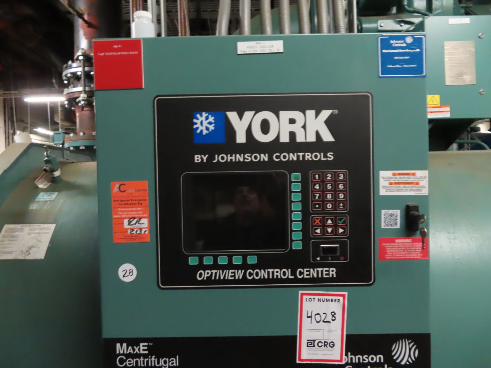 2010 York Max Centrifugal liquid chiller, unit model YKJKHDJ2-DBFS, 1,500 Ton, 1050 HP, refrigerant - Image 3 of 6