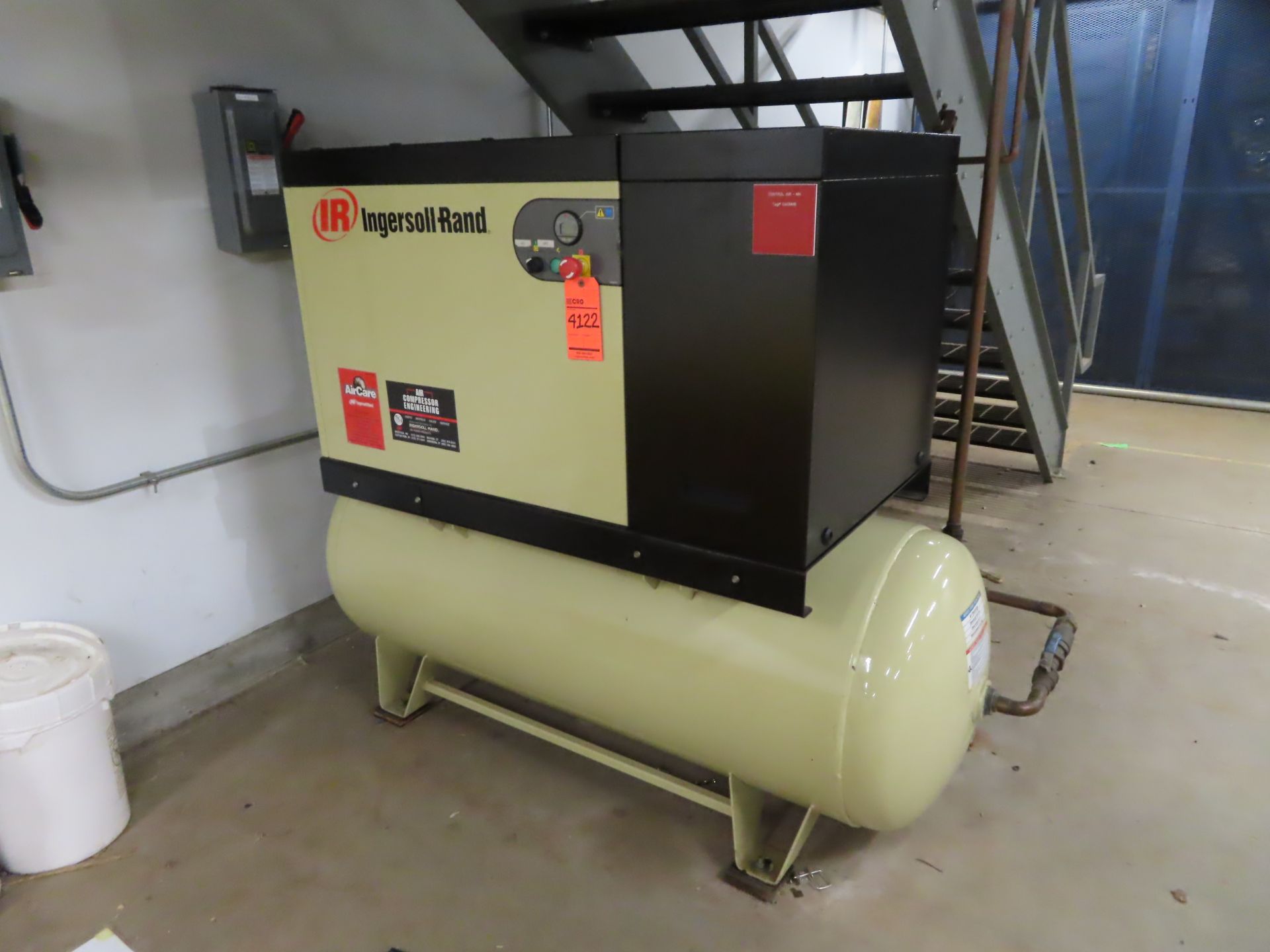 Ingersoll Rand model Unigy H horizontal tank mount sir compressor, s/n UNO730U04238, 15 hp,