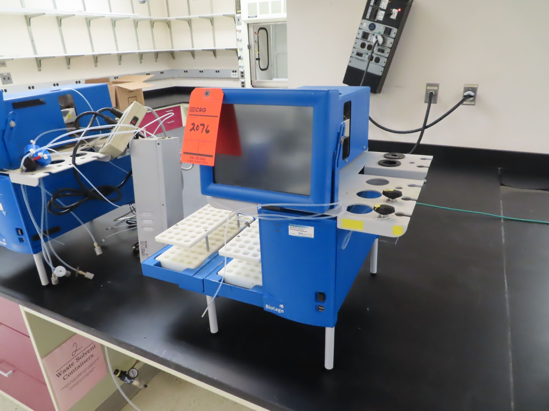 Biotage 10420 flash chromatograophy fraction collector, located in D wing, 4th floor, room 489C