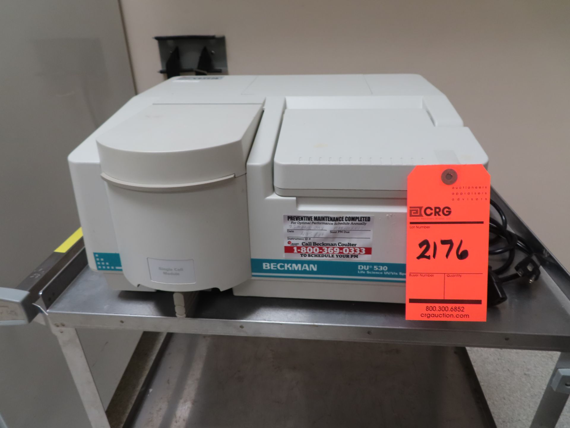 Beckman DU530 UV/VIS spectrophotometer, s/n 495606, located in D wing, 3rd floor, room 389D