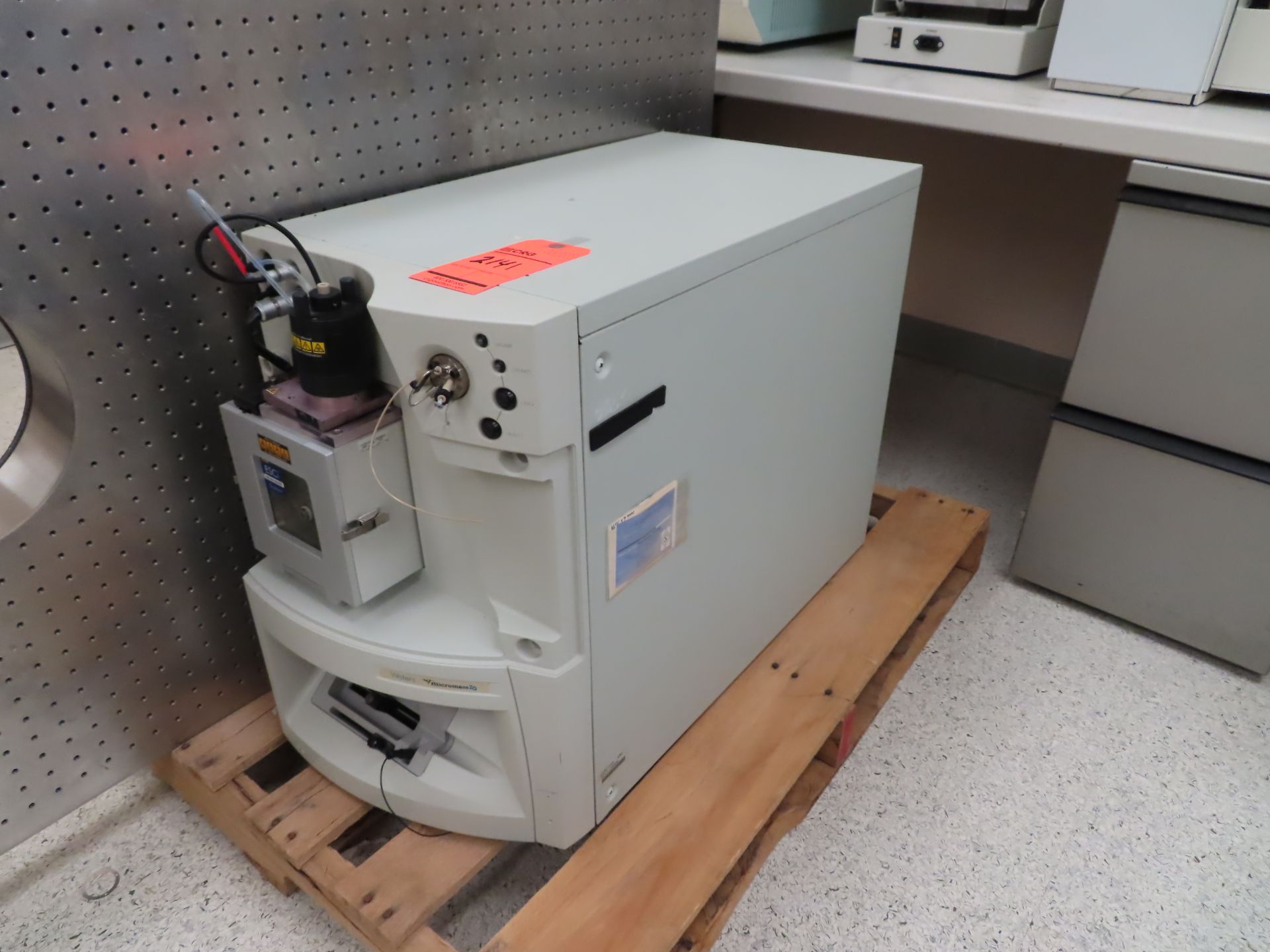 Waters Micromass 20 mass spectrometer, s/n LAA835, located in D wing, 3rd floor, room at end of