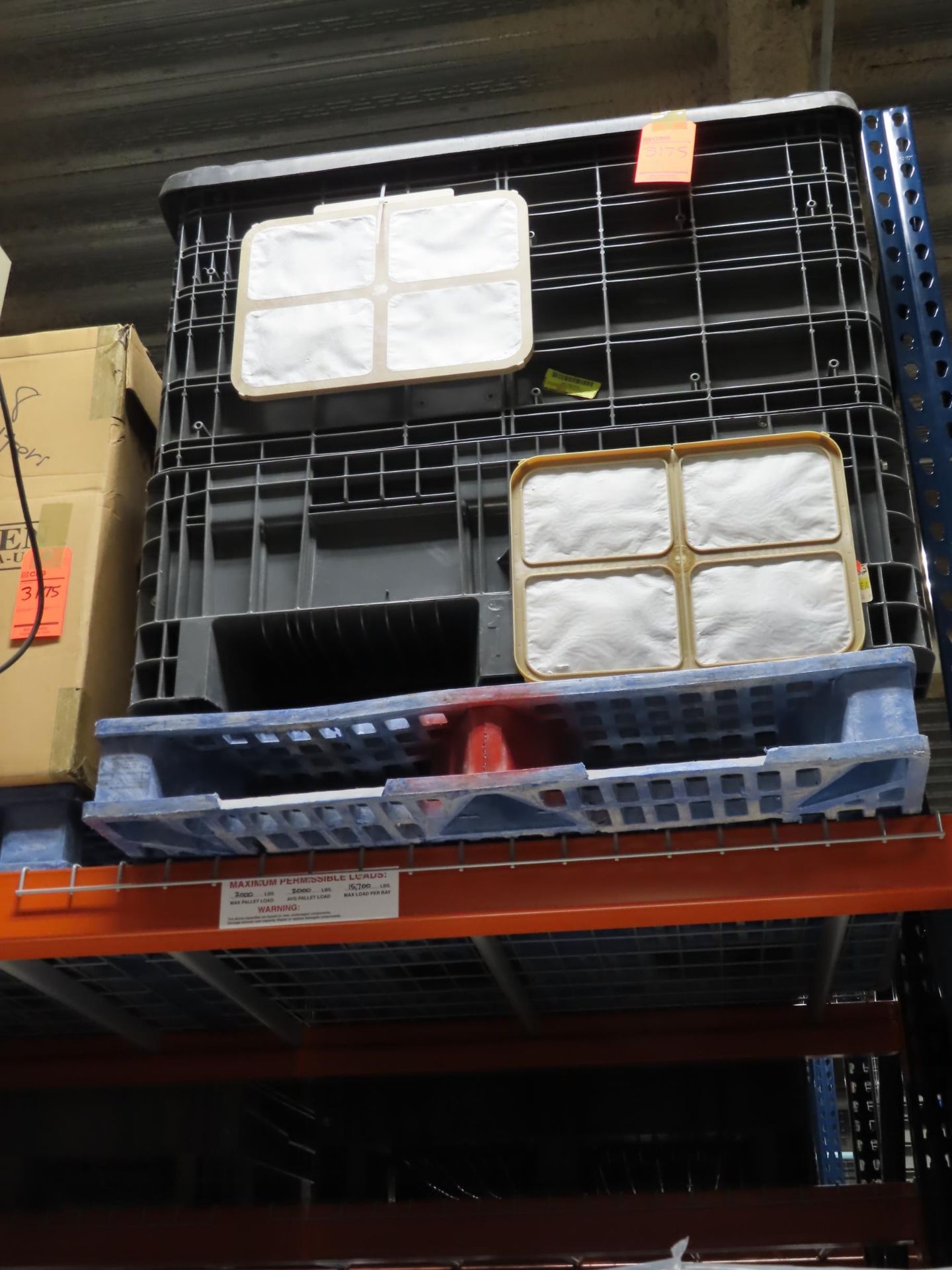 Lot of (6) assorted pallets or gaylords of assorted filters, and stainless steel cage accessories, - Image 3 of 5