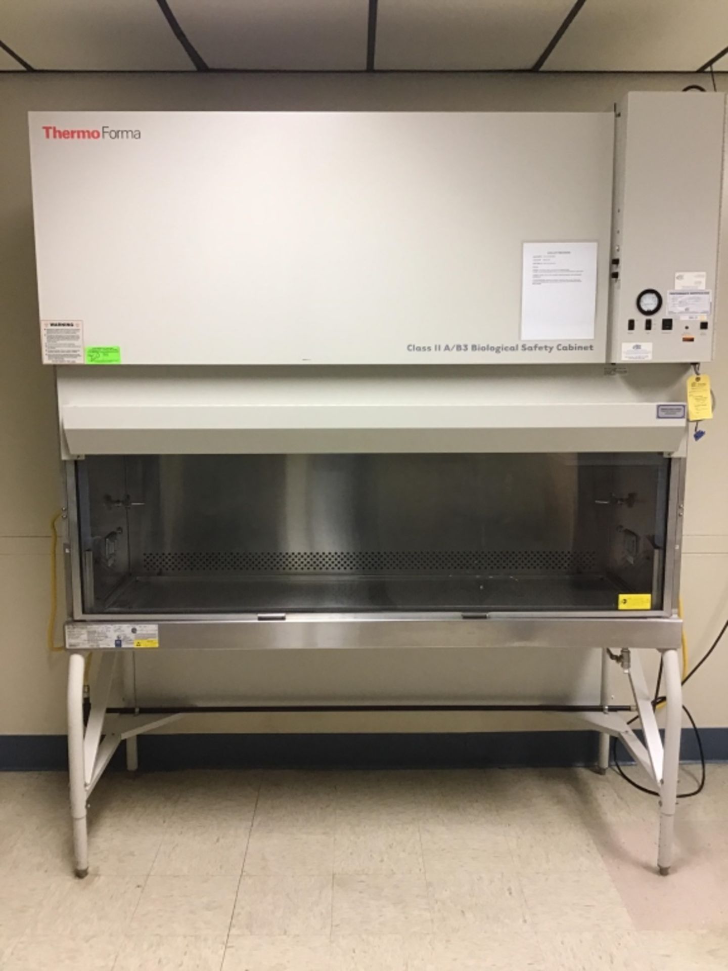 Thermo Forma class II A/ B3 biological safety cabinet