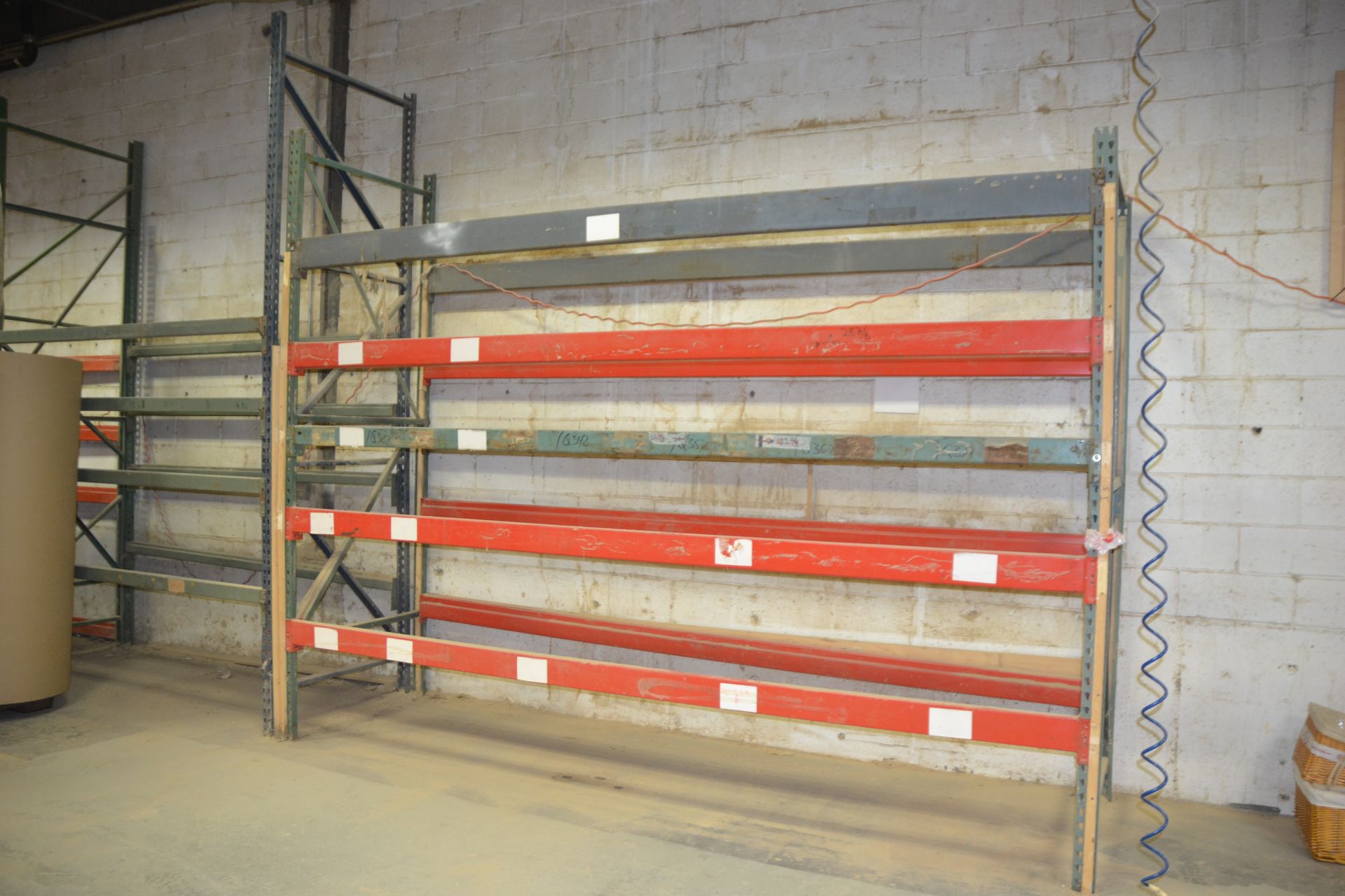 SECTION HEAVY DUTY SHELVING - Image 2 of 2