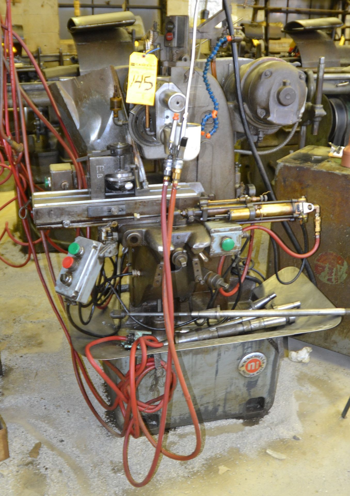 WH Nichols Milling Machine