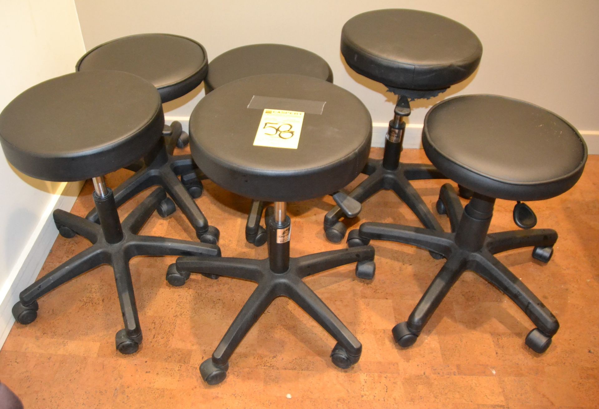 Oakworks Rolling Hydraulic Stools