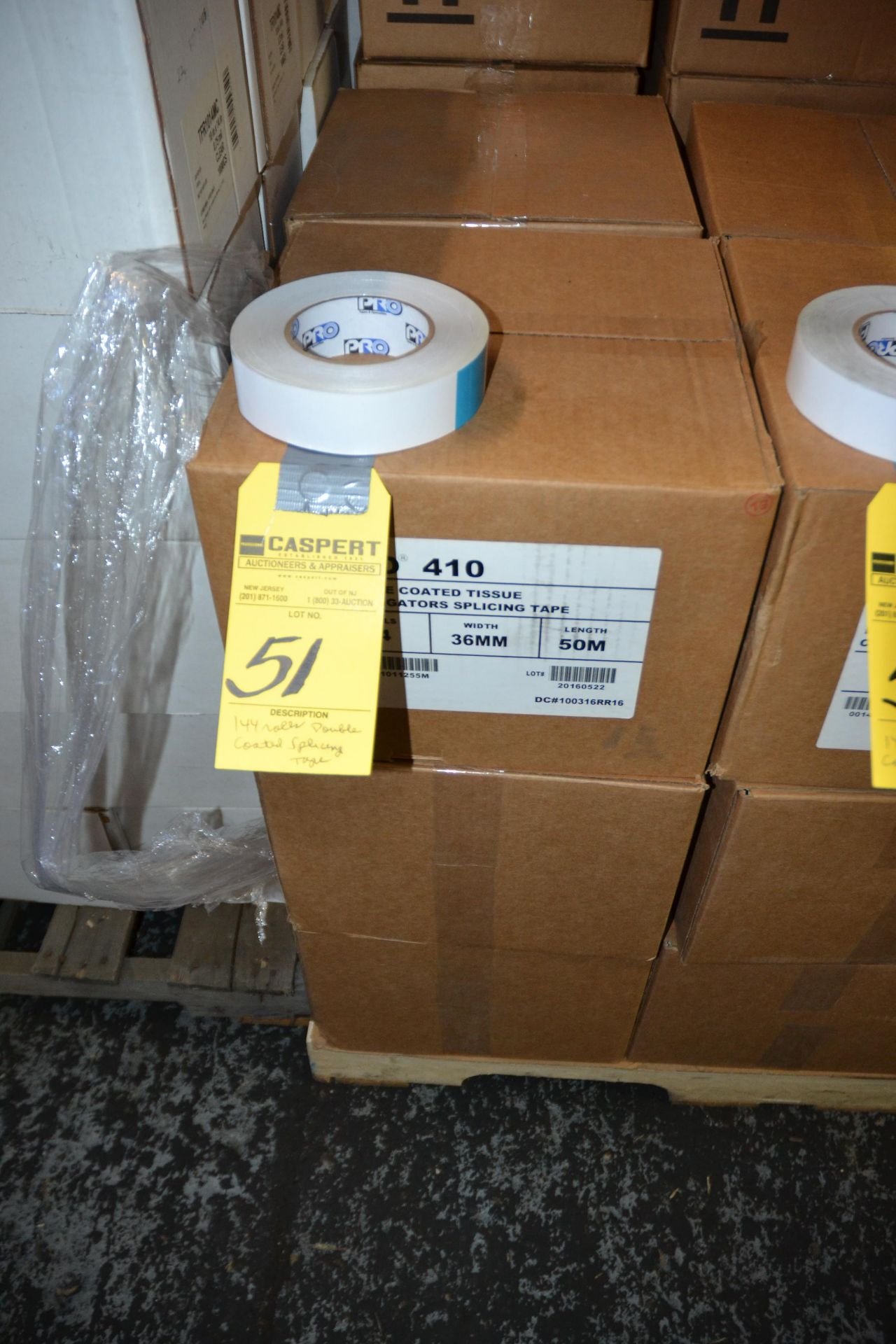 ROLLS OF DOUBLE SIDED SPLICING TAPE