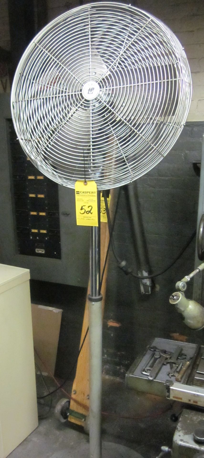 TPI FLOOR FAN