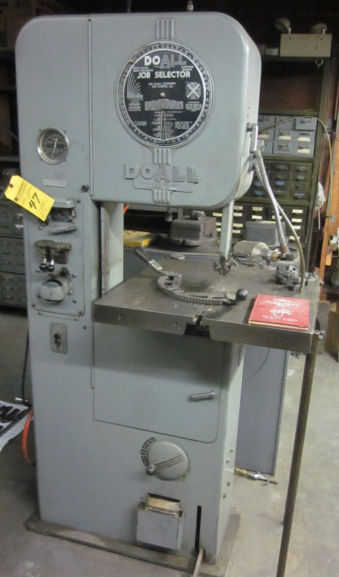 DO ALL BAND SAW, M:ML, SN:5115315 W/BLADE WELDER