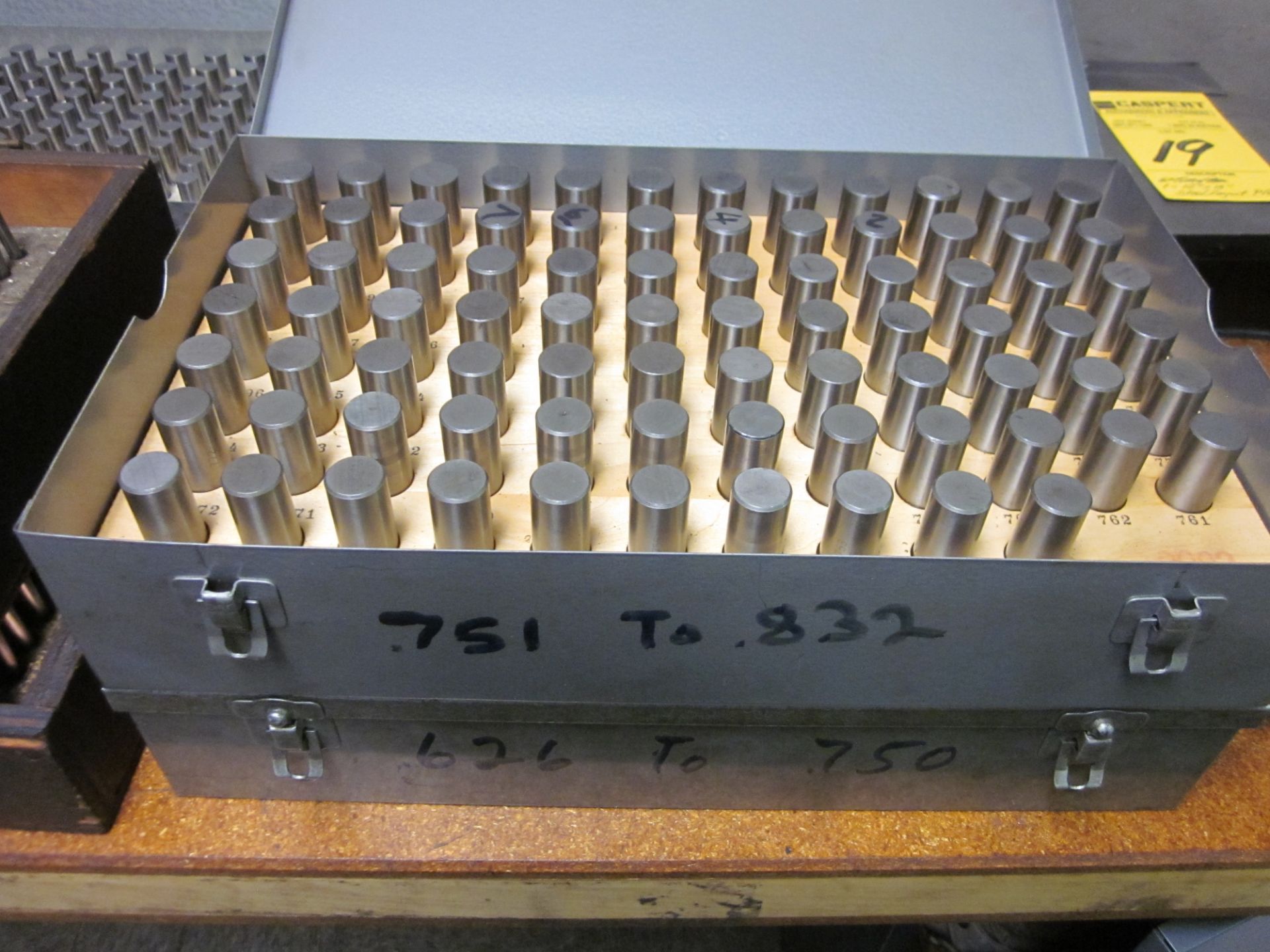 LOT - PIN GAGES (7 CASES) .011-1.000 - Image 2 of 3