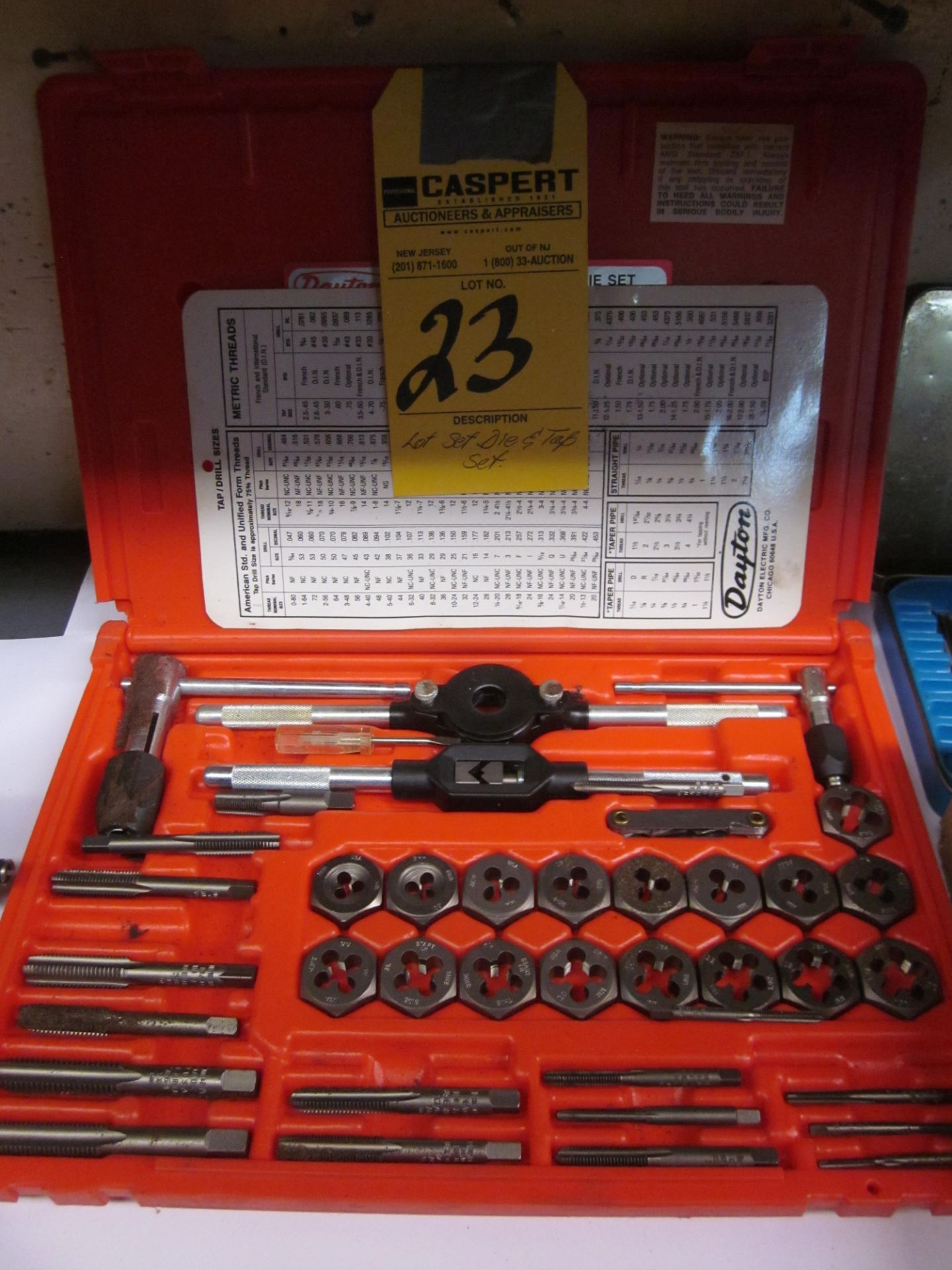 TAP & DIE SET