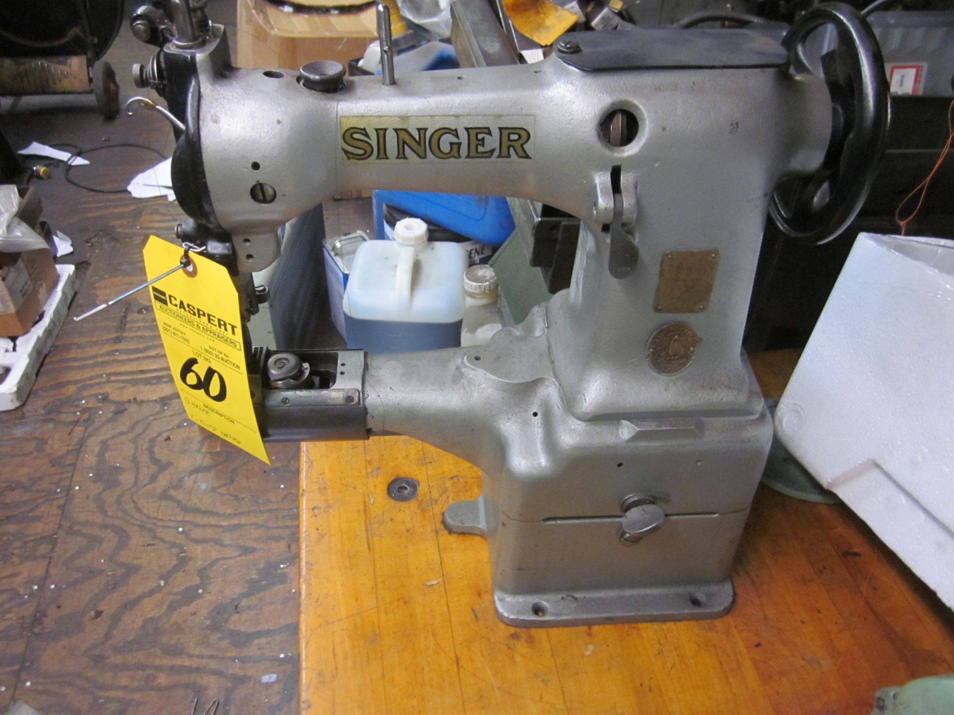 SINGER CUFF STITCH MACHINE