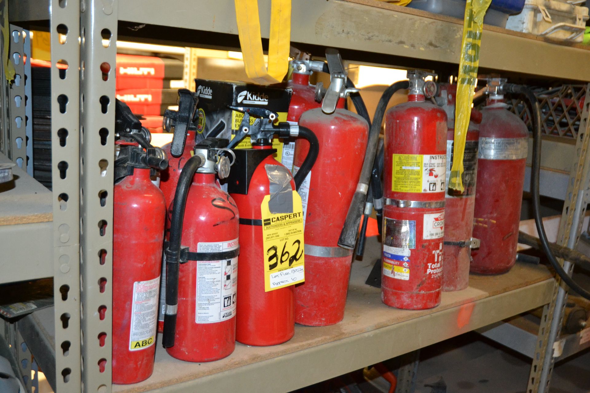 LOT - FIRE EXTINGUISHERS (APPROX. 10)