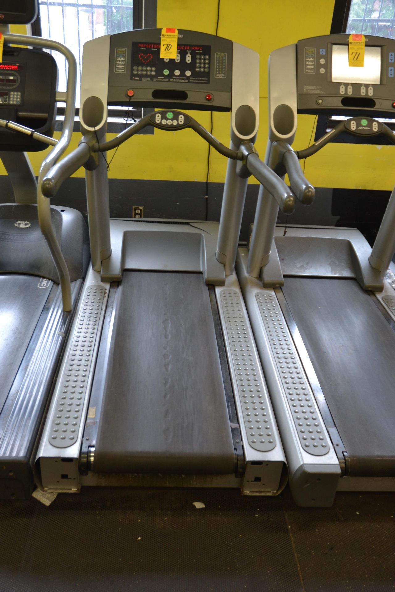 LIFE FITNESS 95TI TREADMILL