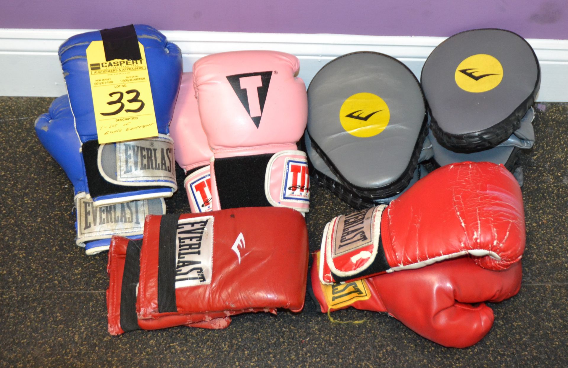 LOT - BOXING GEAR