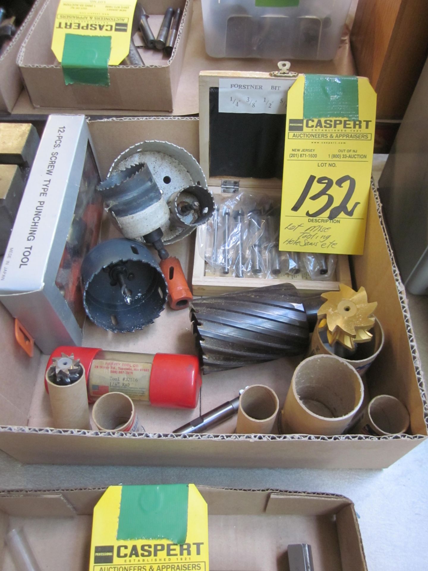 LOT - MISC. HOLE SAWS / CUTTERS / ETC.