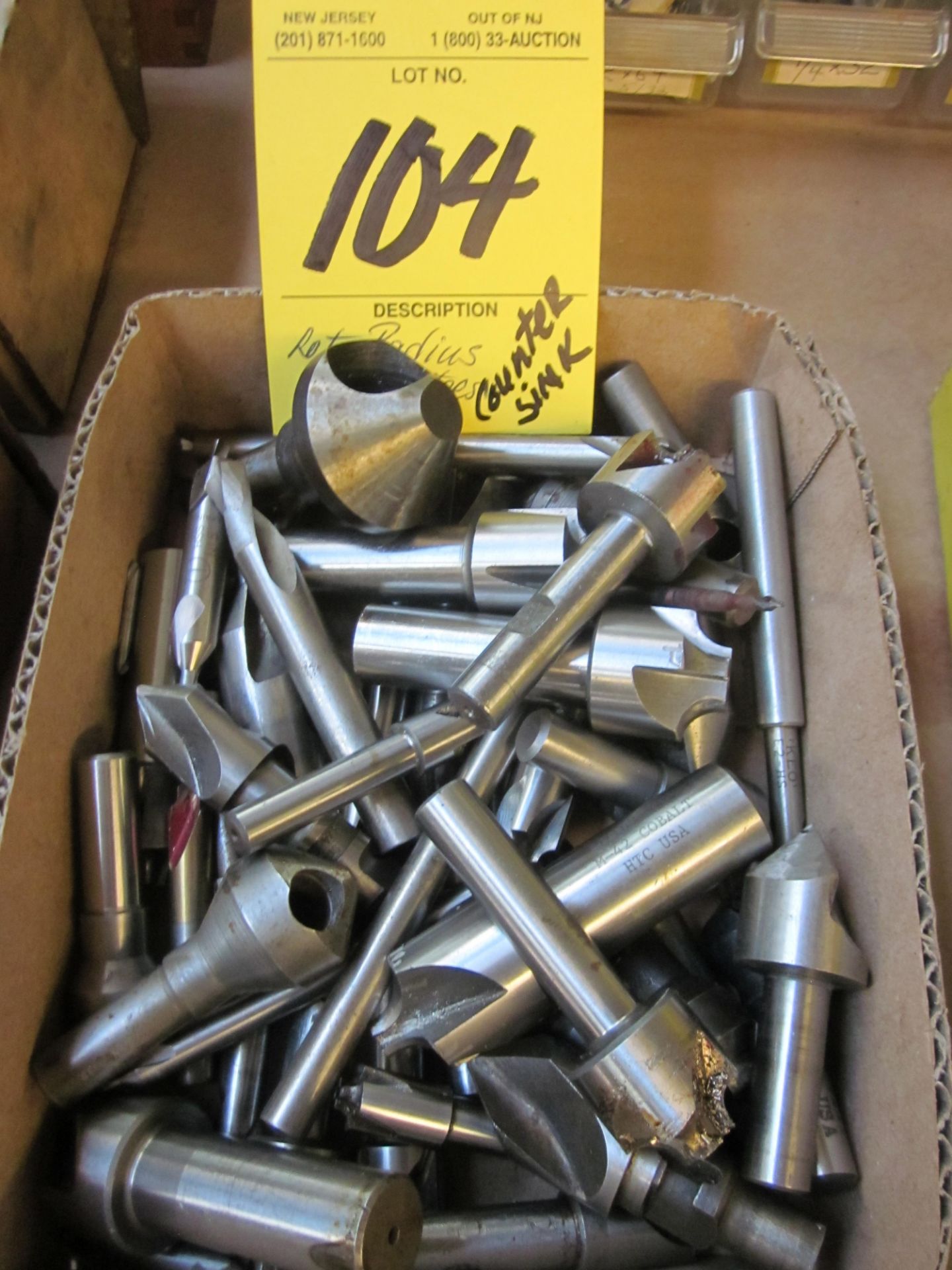 LOT - RADIUS CUTTERS & ENDMILLS