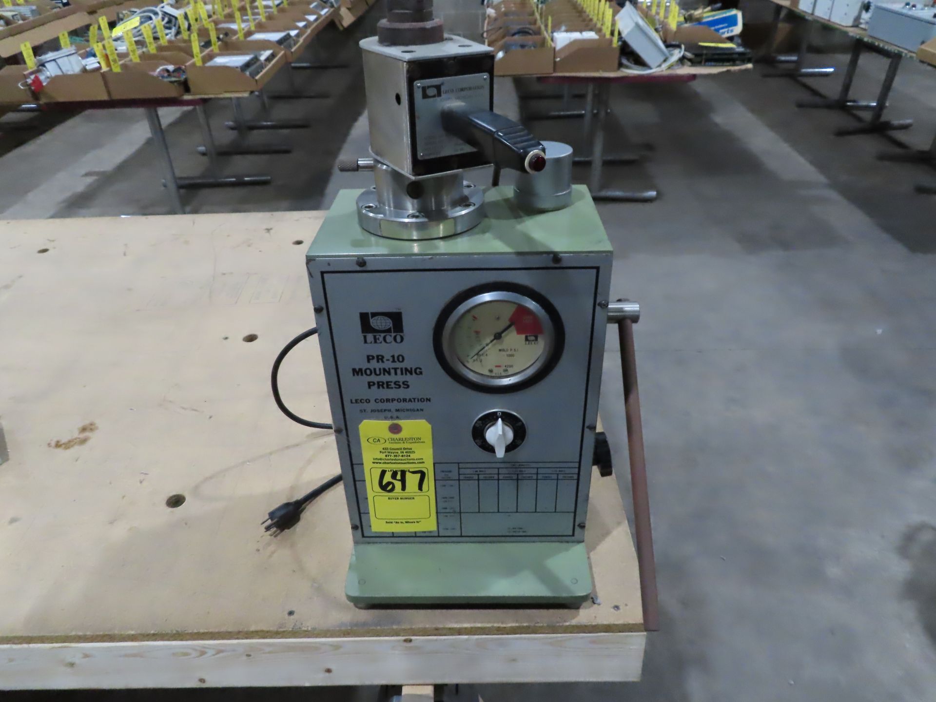 Leco PR-10 mounting press, with 802-669, 115v, as always, with Brolyn LLC auctions, all lots can