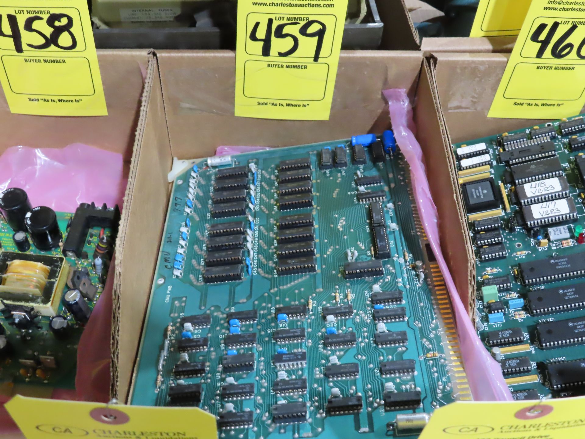 CMU PWB 4620401 circuit boad, as always, with Brolyn LLC auctions, all lots can be picked up from