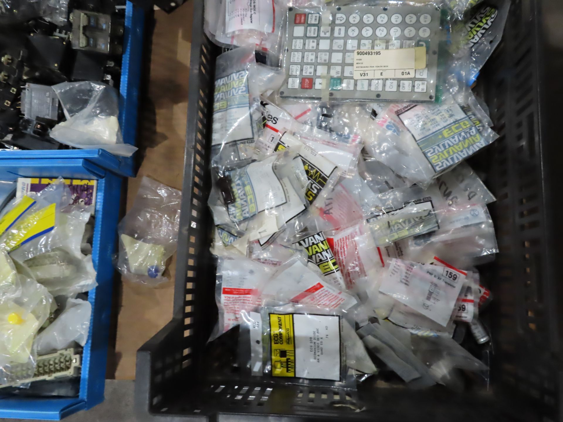 Pallet of assorted electrical and maintenance repair, as pictured, as always, with Brolyn LLC - Image 4 of 5