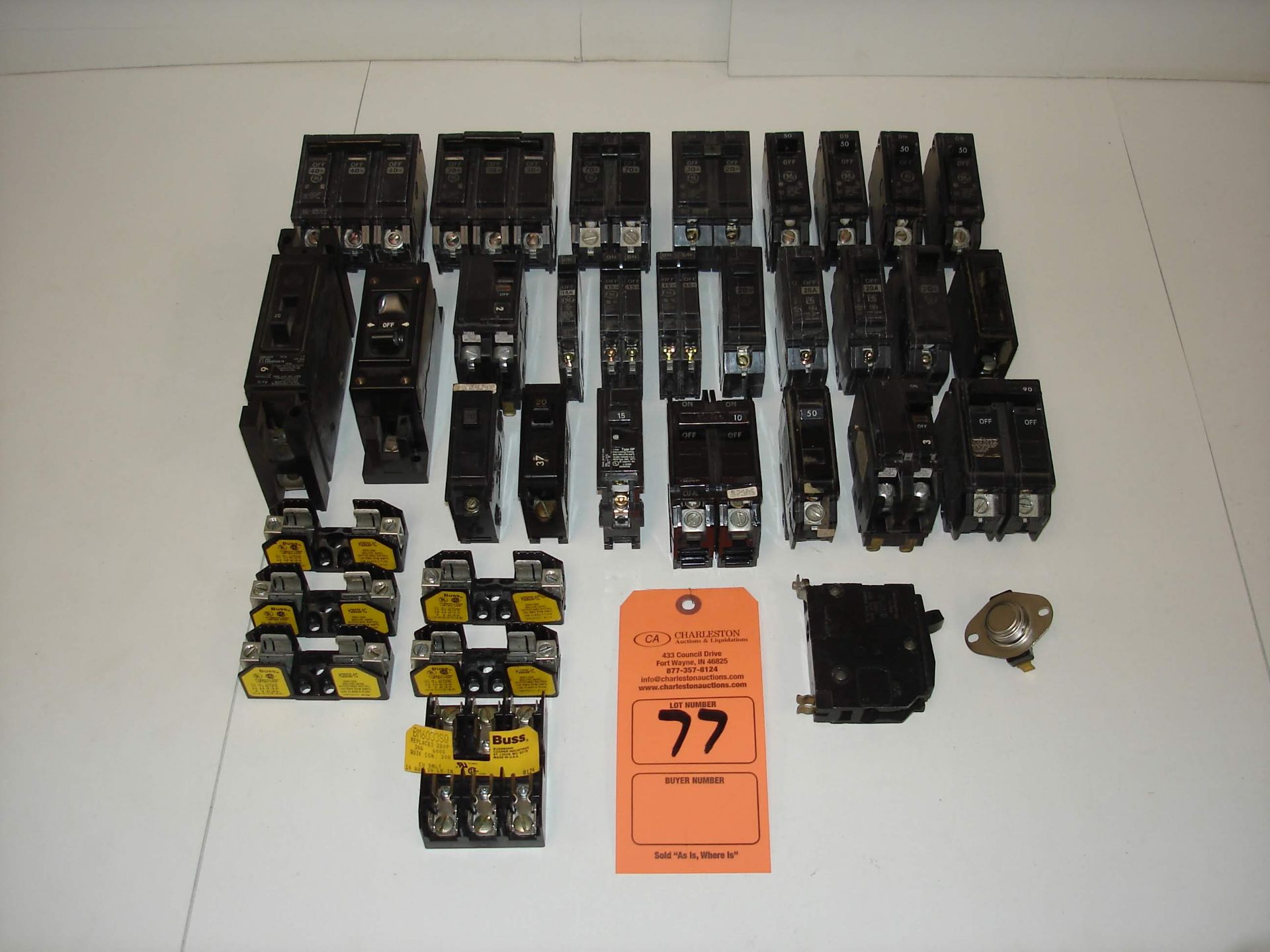(30+) MISC BRANDED BREAKERS AND MORE: BUSSMANN H25030-1C AND ALL OTHER ITEMS INCLUDED IN PHOTOS!