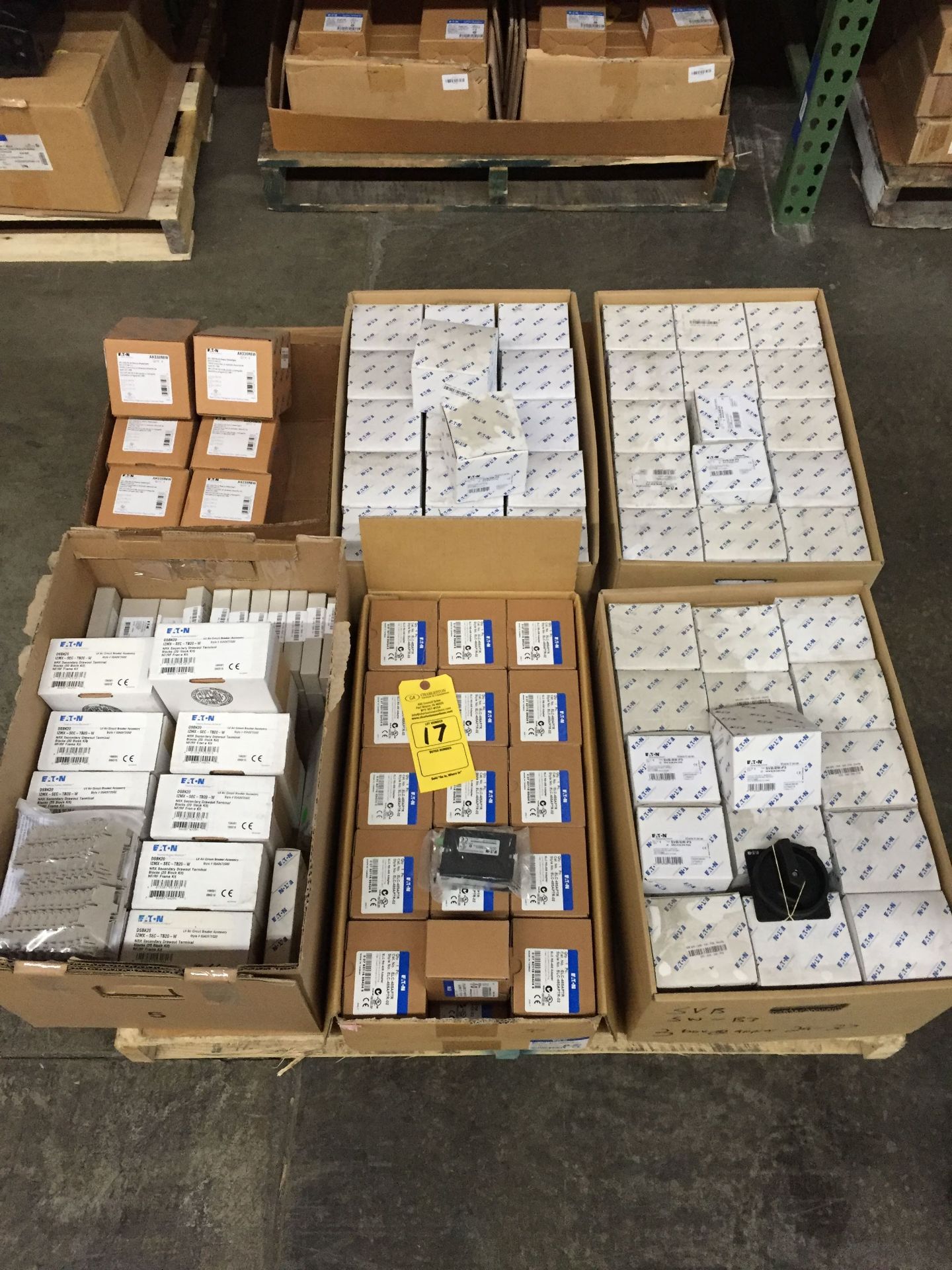 PALLET OF (APPROX. 90) EATON PADLOCK LOCKOUT HANDLES MODEL-SUB-SW-P3 (30) EATON ELCRS-485 ADAPTER (