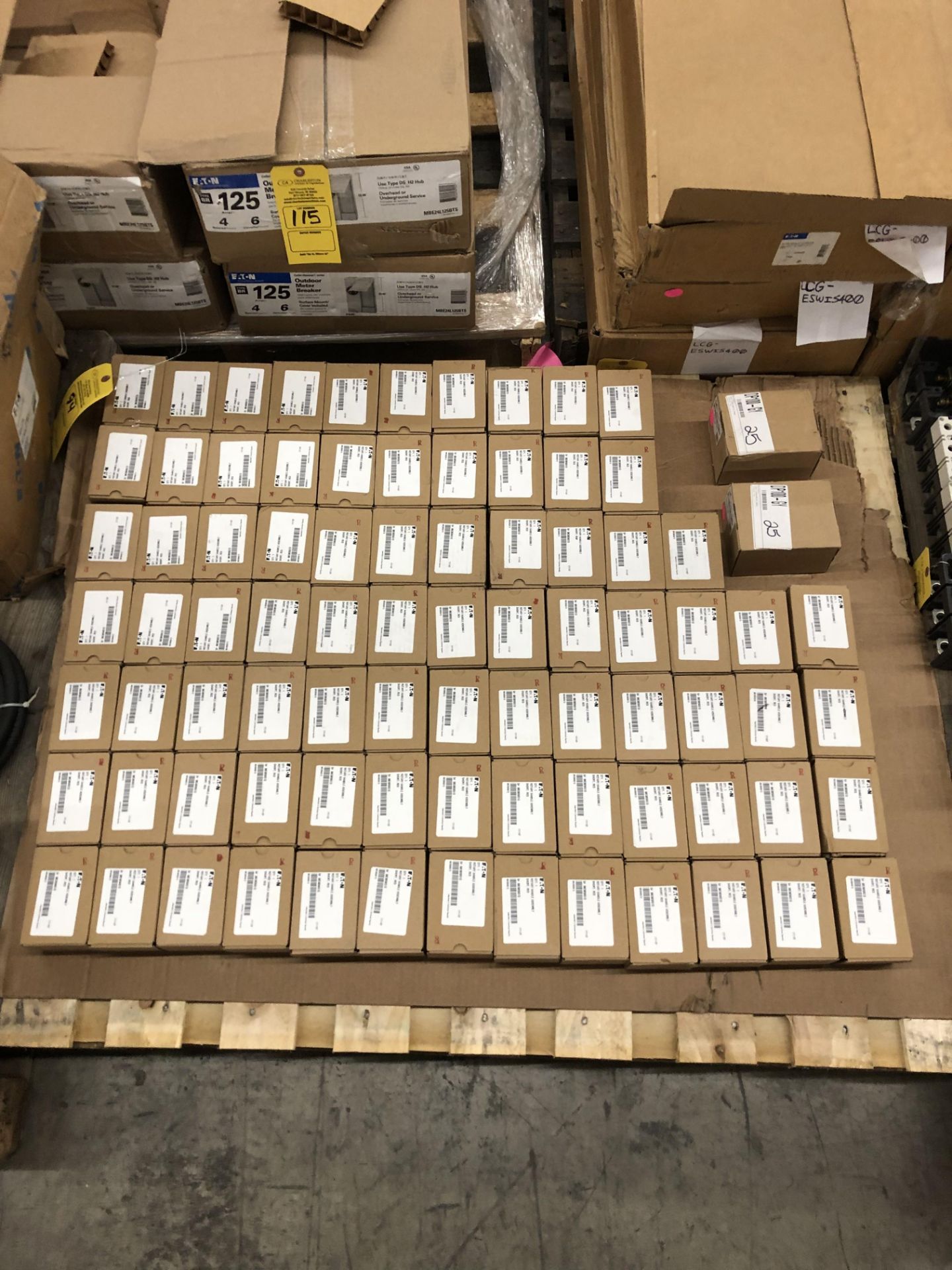 PALLET OF (APPROX. 50) EATON ROTARY HANDLE ASSEMBLY (2) COOPER TERMINAL BLOCKS - Image 2 of 4