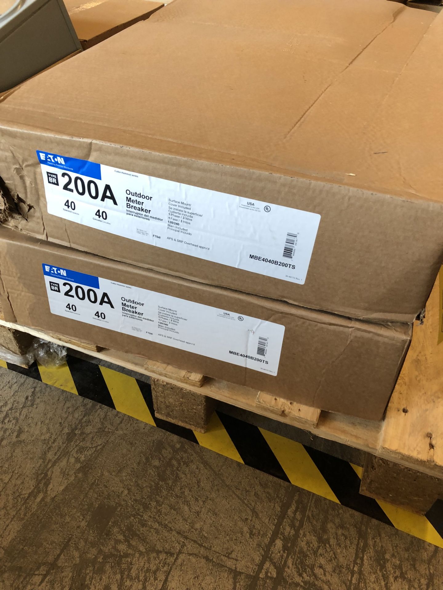 PALLET OF (2) EATON 200A OUTDOOR METER BREAKER; 40 SPACES; TYPE BR MODEL-MBE4040B200TS - Image 2 of 2