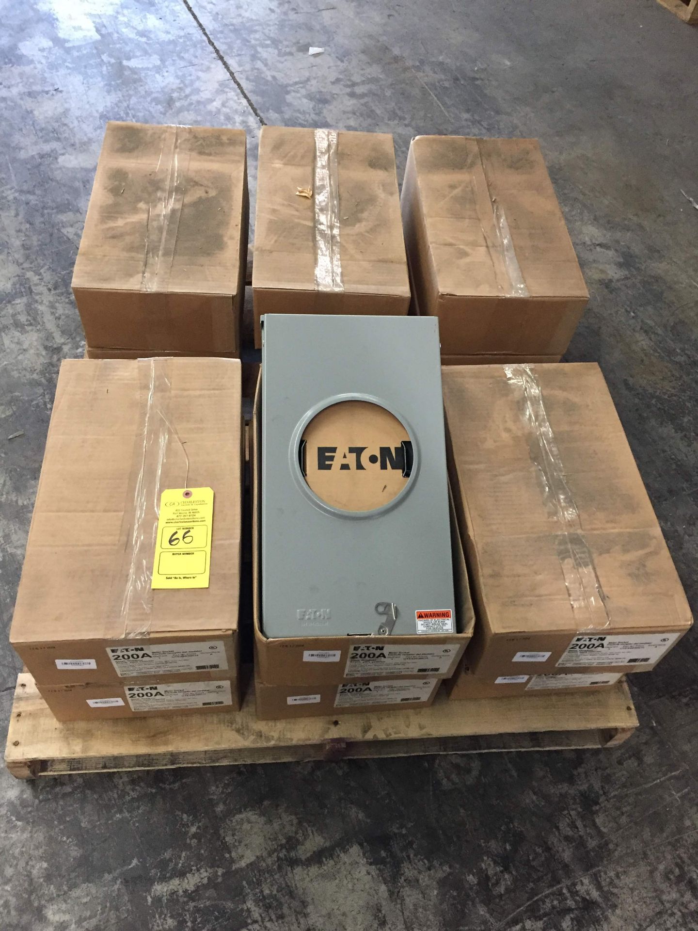 PALLET OF (12) EATON 200A METER SOCKET P#UTE520BCH