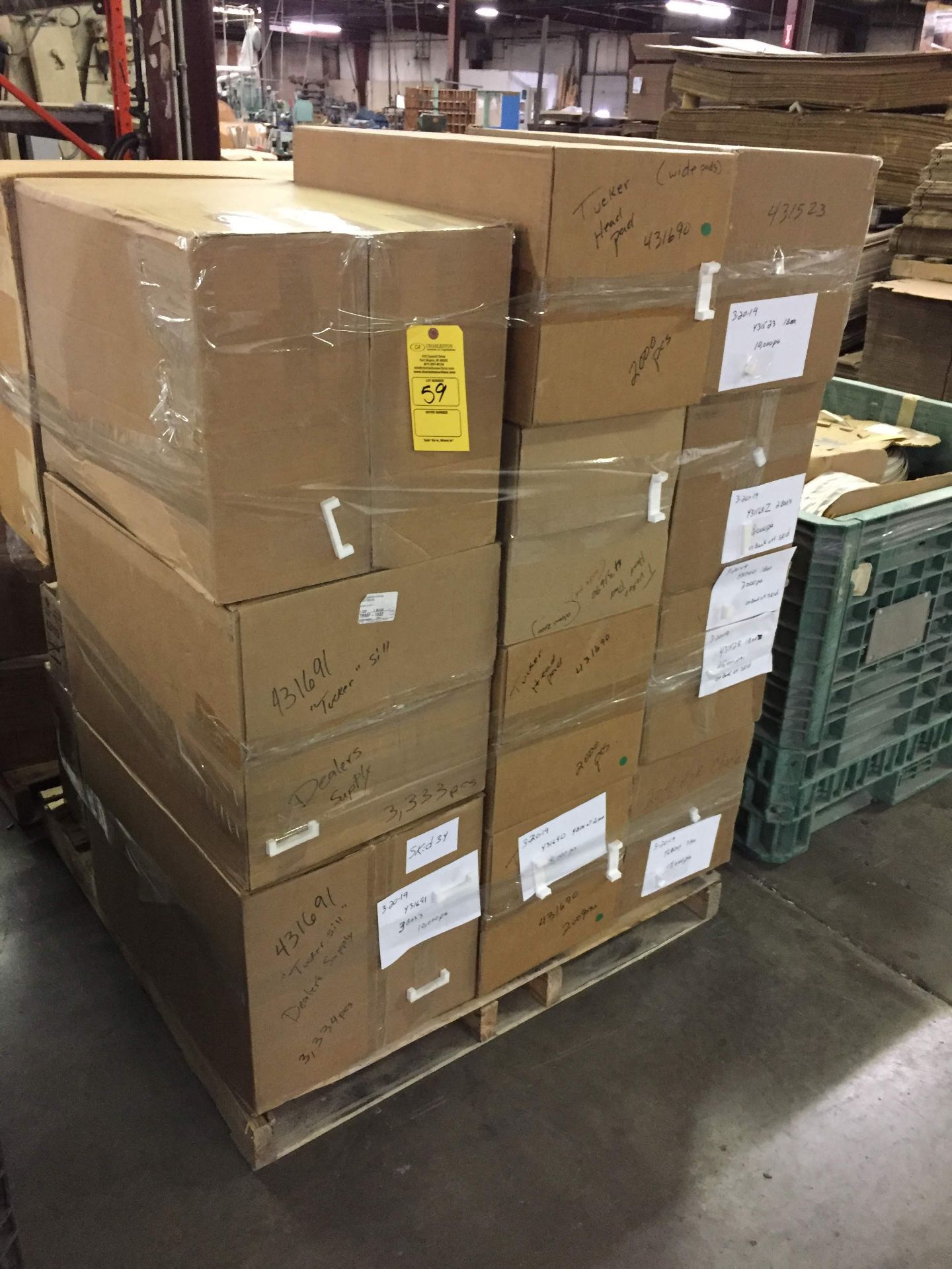 PALLET OF VARIOUS TUCKER SILL; AIR CHECK; HEAD PAD & T PLUG