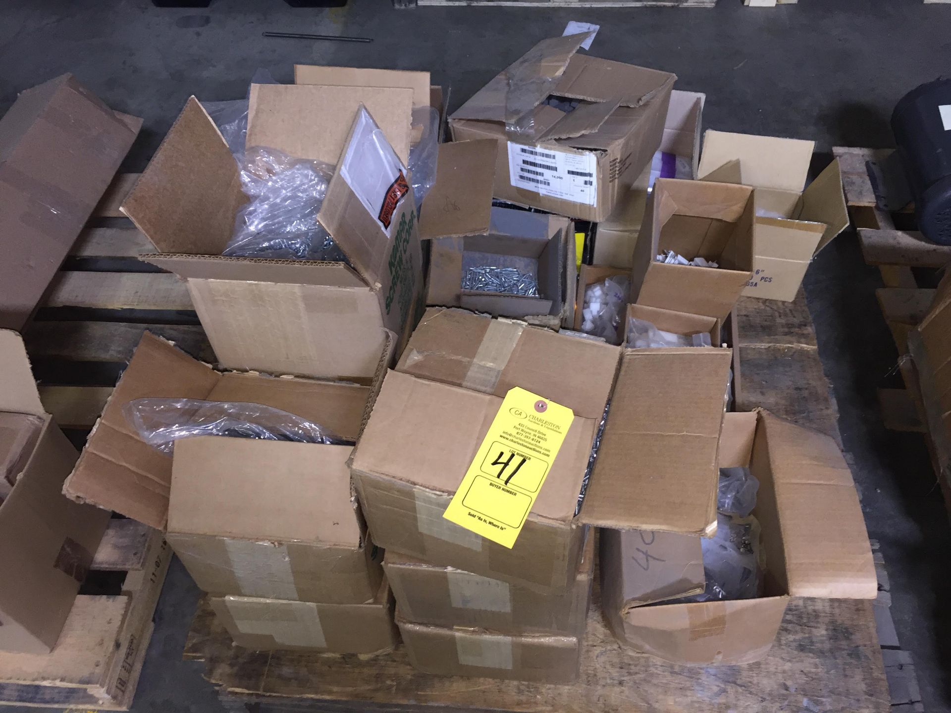 PALLET OF MISC. SCREWS & PLASTIC BAGS