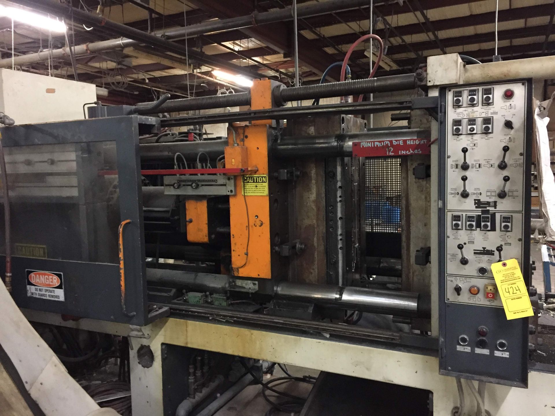 WINDSOR INJECTION MOLD MACHINE MODEL-HS1250 DIE IS NOT INCLUDED - Image 2 of 4