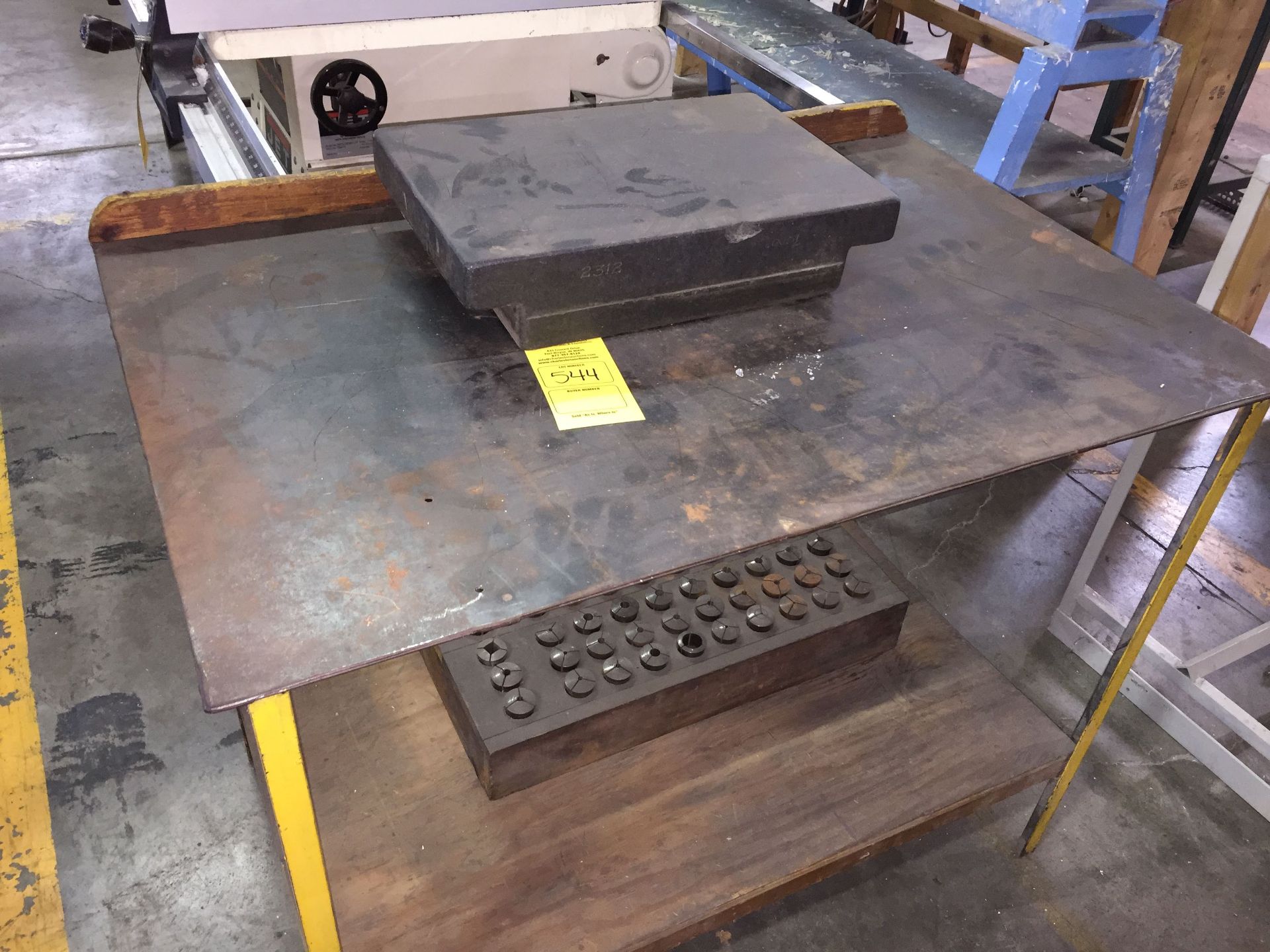 TABLE INCLUDING COLLETS & SURFACE PLATE
