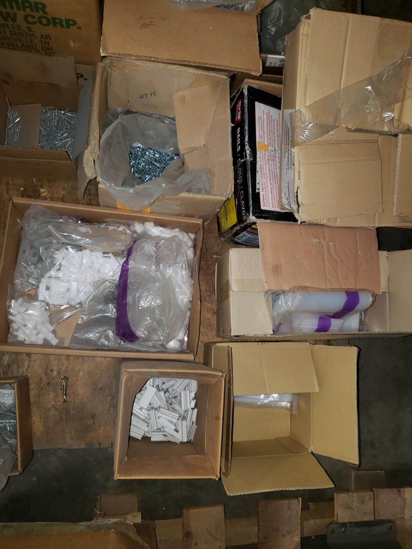 PALLET OF MISC. SCREWS & PLASTIC BAGS - Image 4 of 5