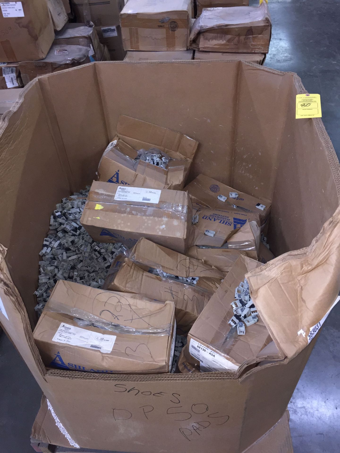 PALLET OF DP 50 SHOES (7,500 PIECES)