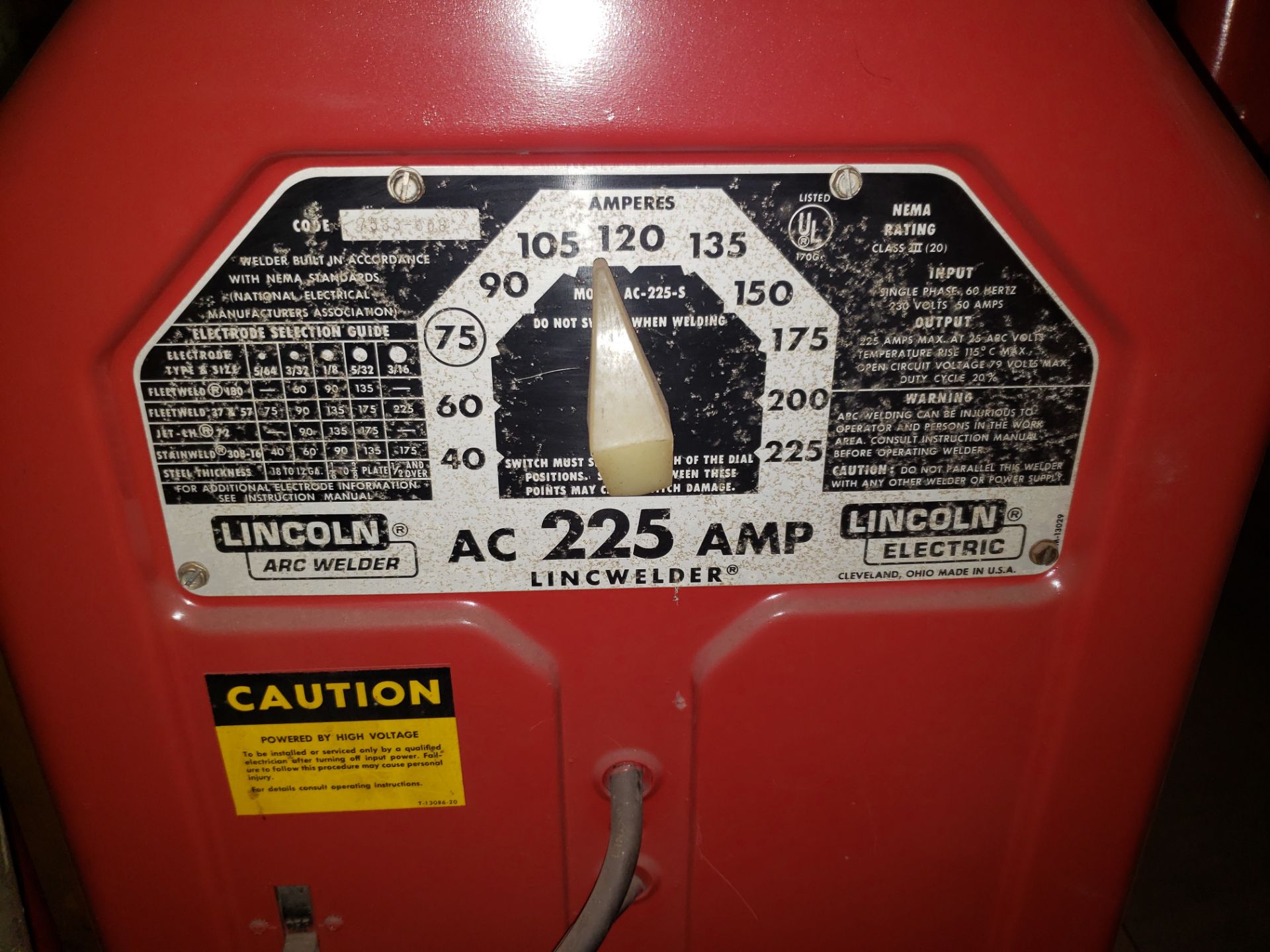 LINCOLN ARC WELDER S#7533-608 225 AMP - Image 2 of 2