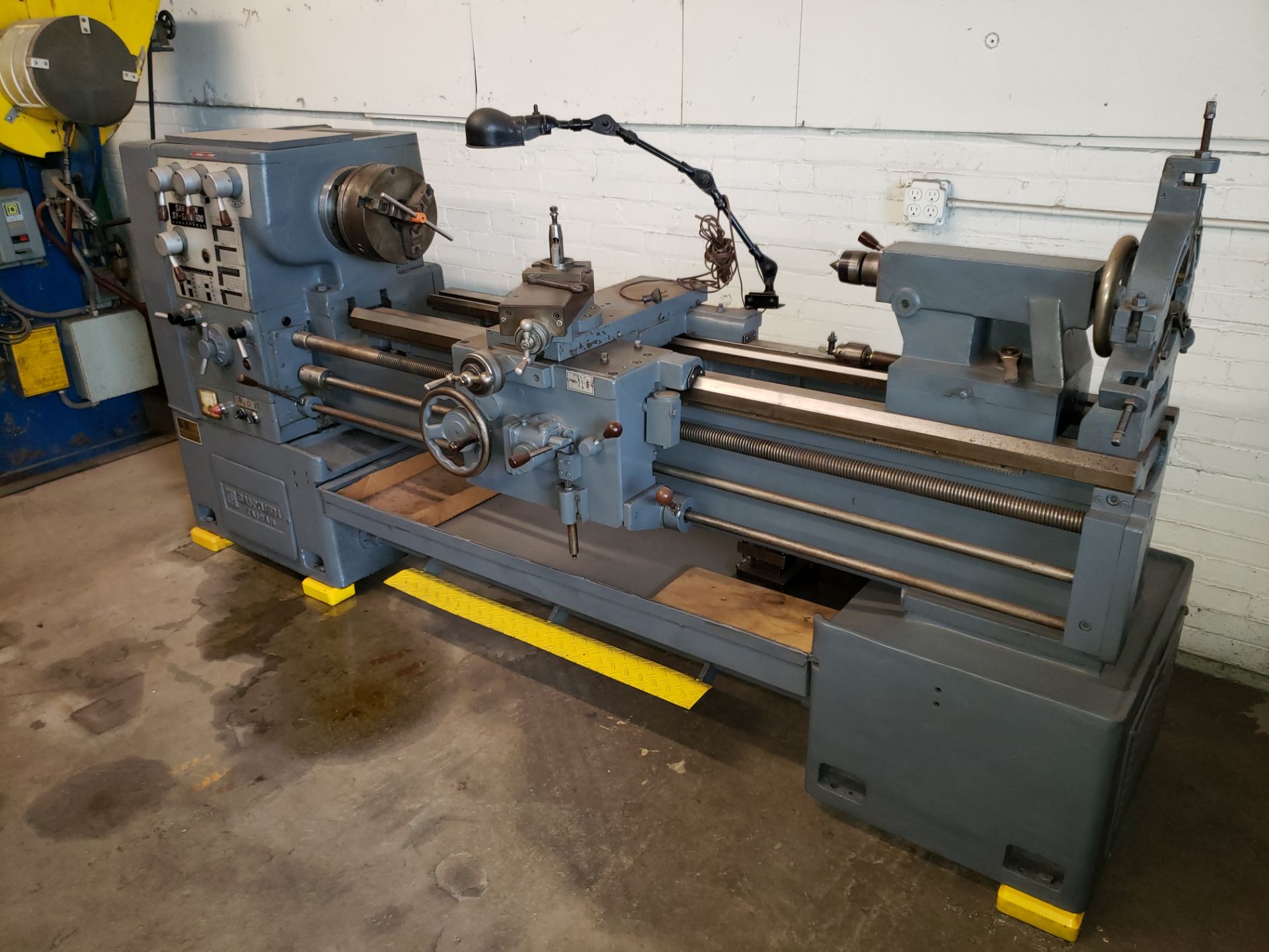 1975 SANYUEN GAP BED LATHE MODEL-SY-SAG2500 MFG NO.-135 48" DBC & 18" SWING