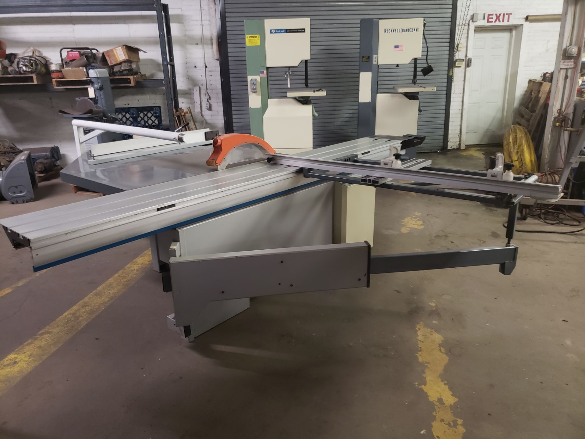 2006 12"-14" SLIDING TABLE SAW W/ SCORING MOTOR 3PH - Image 3 of 4