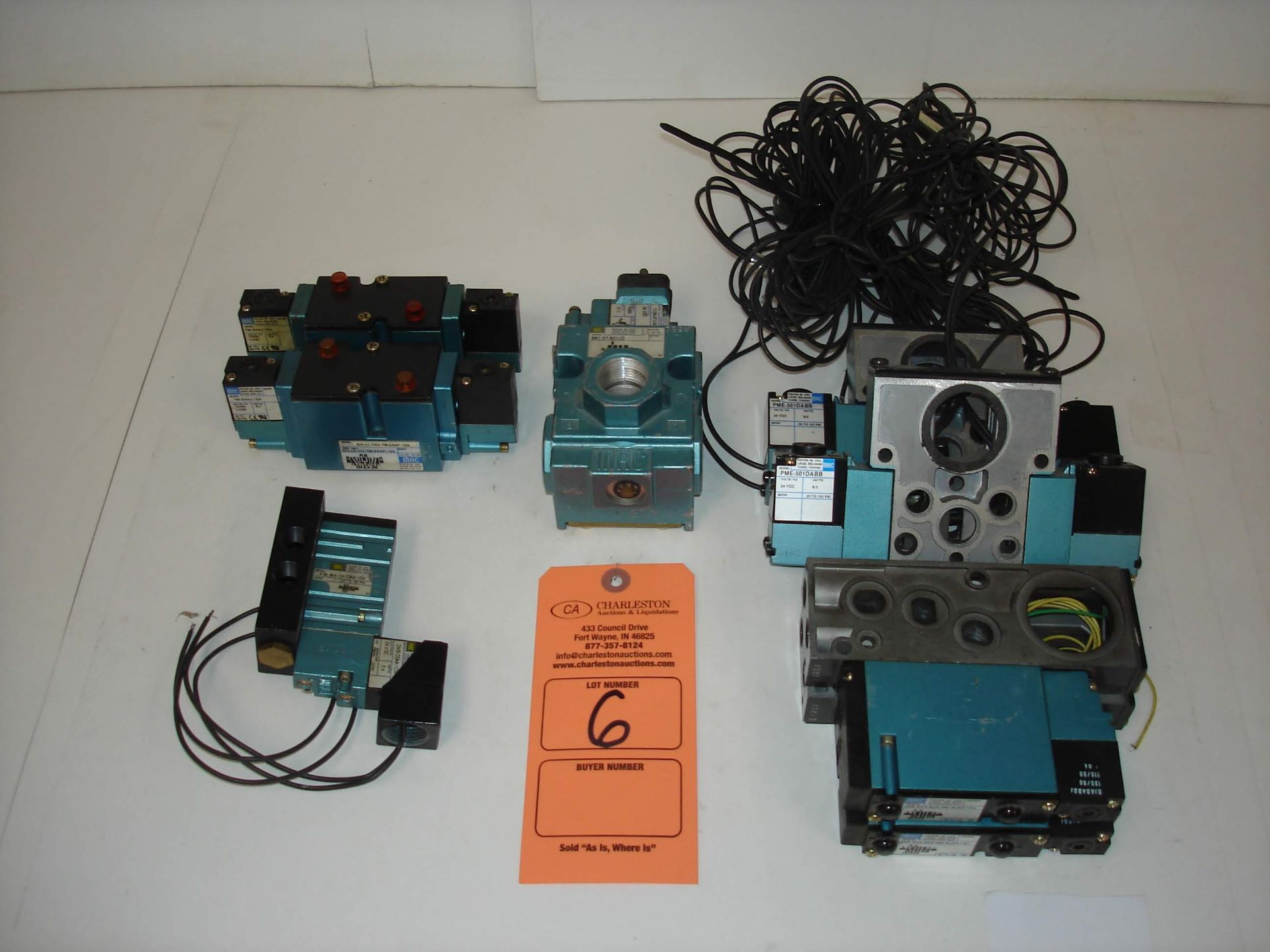 (8) MISC MAC VALVES ALL ITEMS INCLUDED IN PHOTOS! (LOCATED AT: 1200 KIBBY STREET BLDG 3B, LIMA, OH