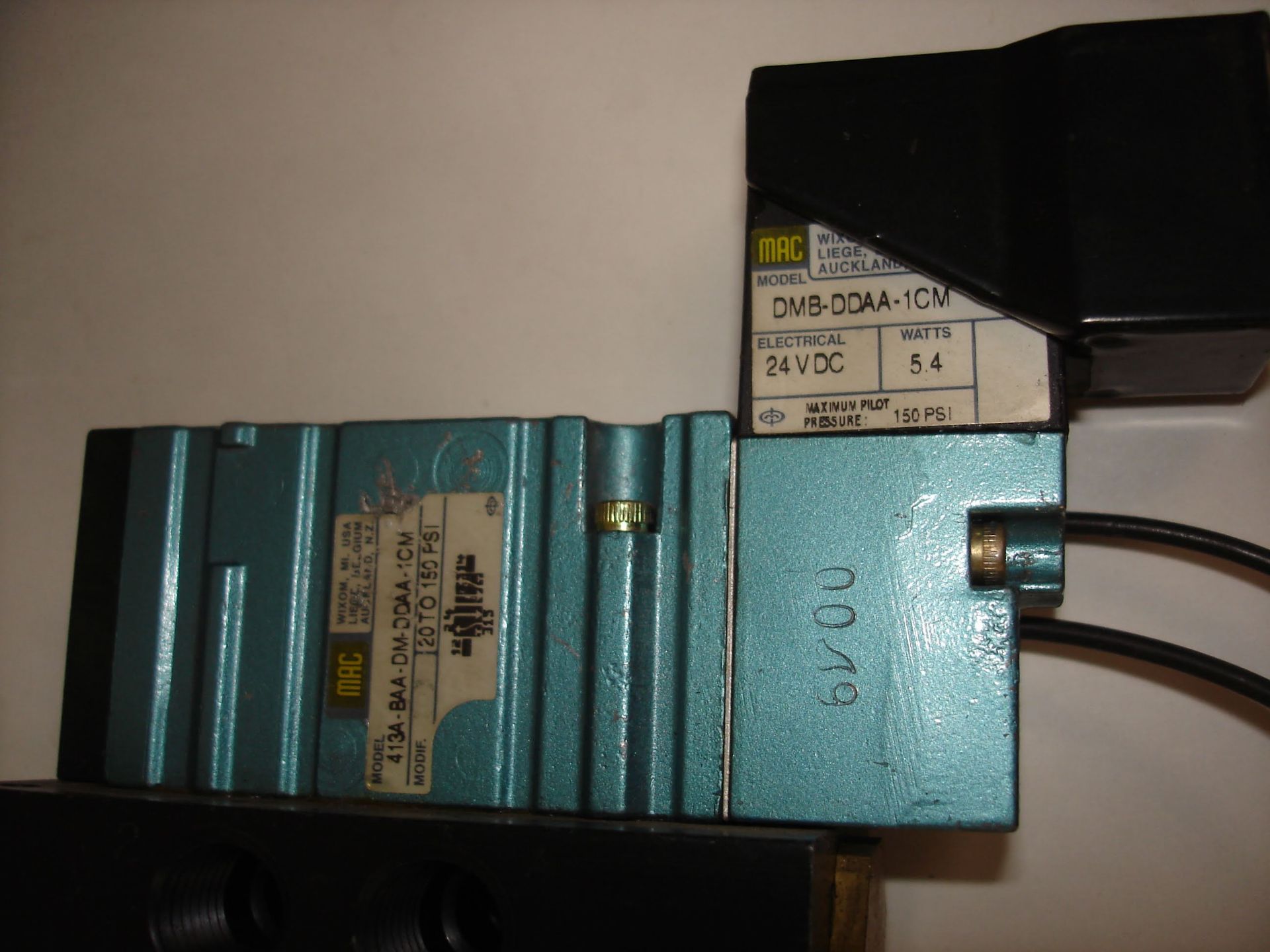 (8) MISC MAC VALVES ALL ITEMS INCLUDED IN PHOTOS! (LOCATED AT: 1200 KIBBY STREET BLDG 3B, LIMA, OH - Image 4 of 6