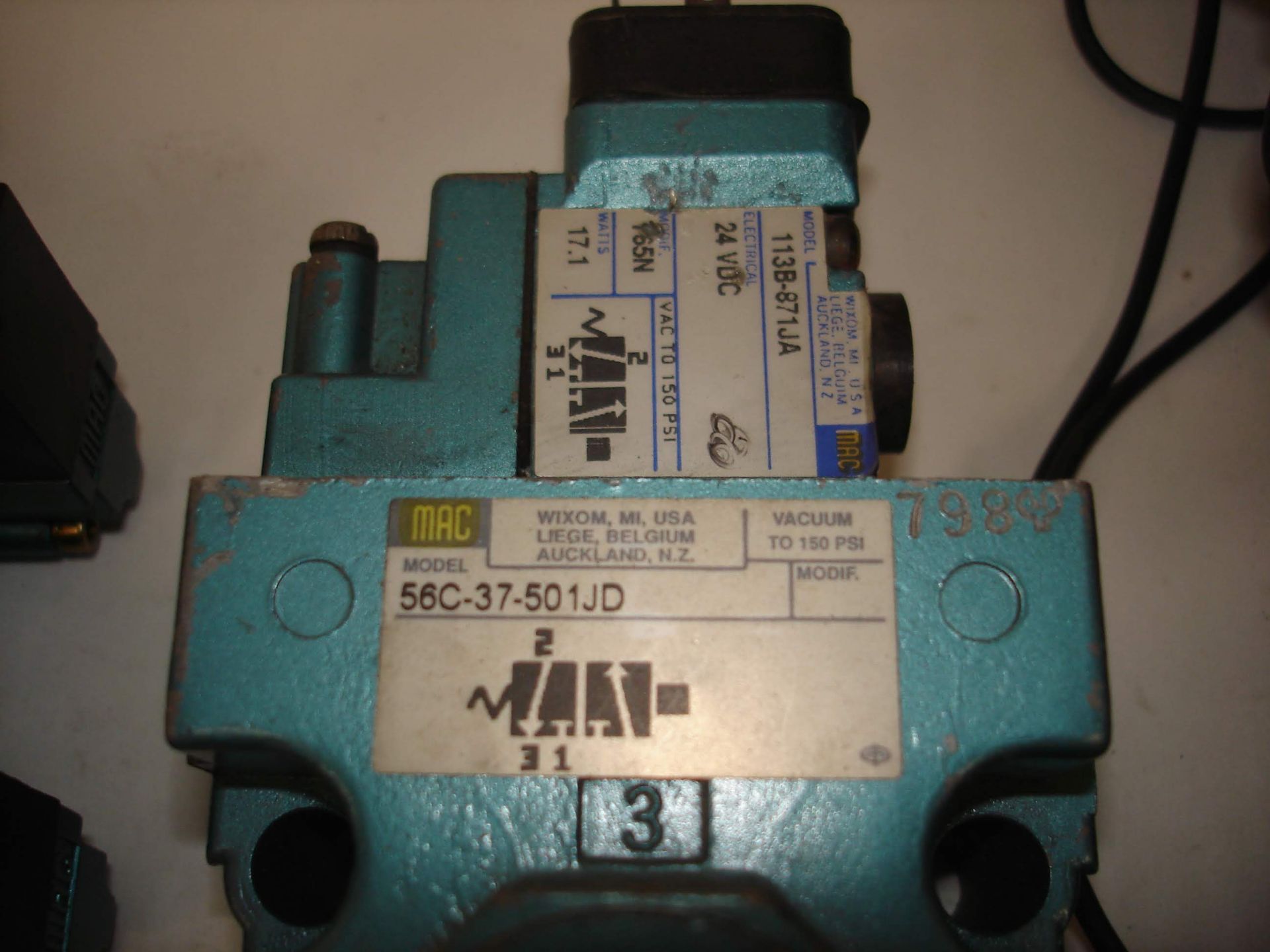 (8) MISC MAC VALVES ALL ITEMS INCLUDED IN PHOTOS! (LOCATED AT: 1200 KIBBY STREET BLDG 3B, LIMA, OH - Image 3 of 6