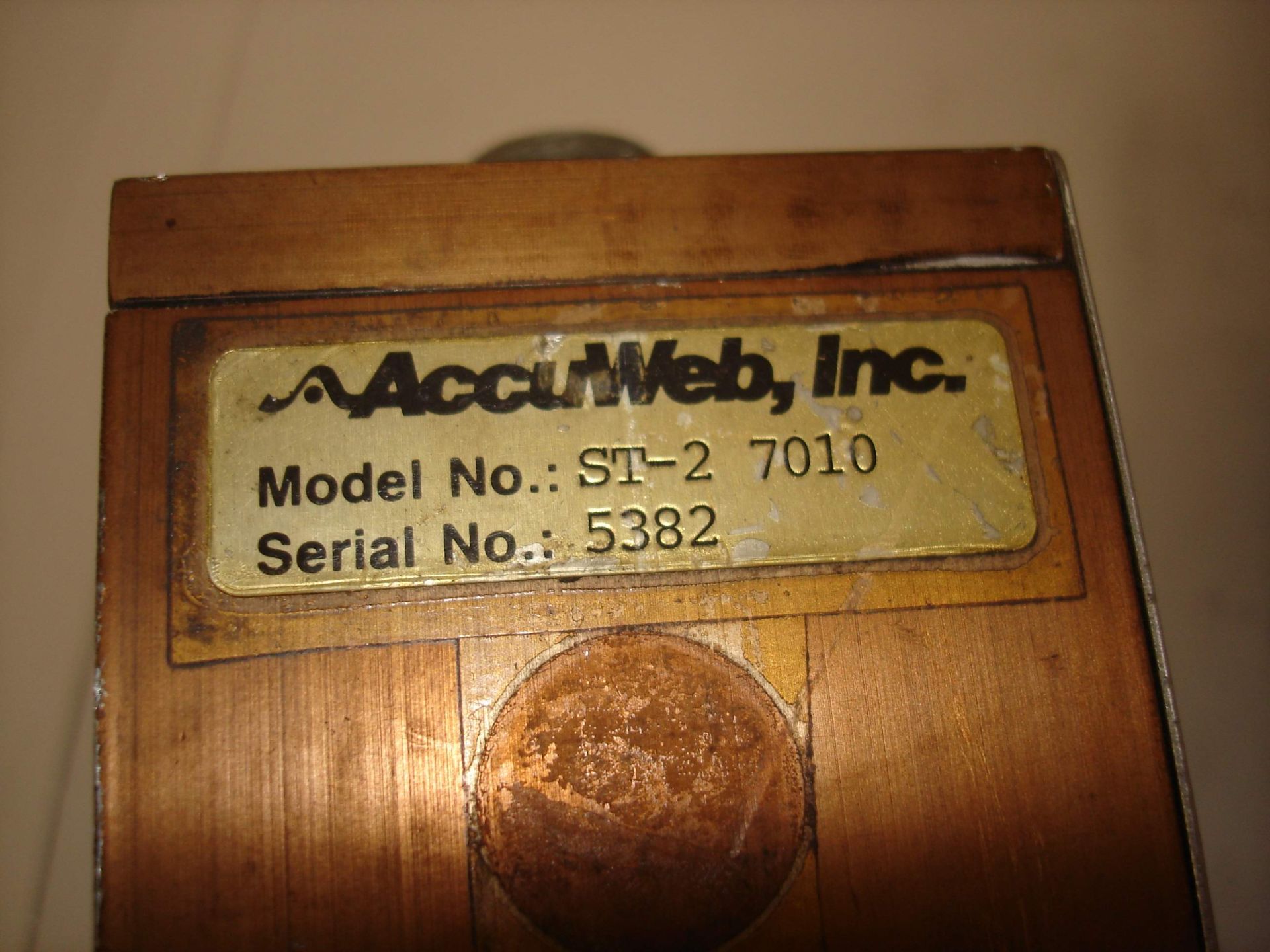 (3) MISC ACCUWEB ACCUGUIDE ST-2 7010 ELECTRONIC WEB GUIDE (LOCATED AT: 1200 KIBBY STREET BLDG 3B, - Image 2 of 5