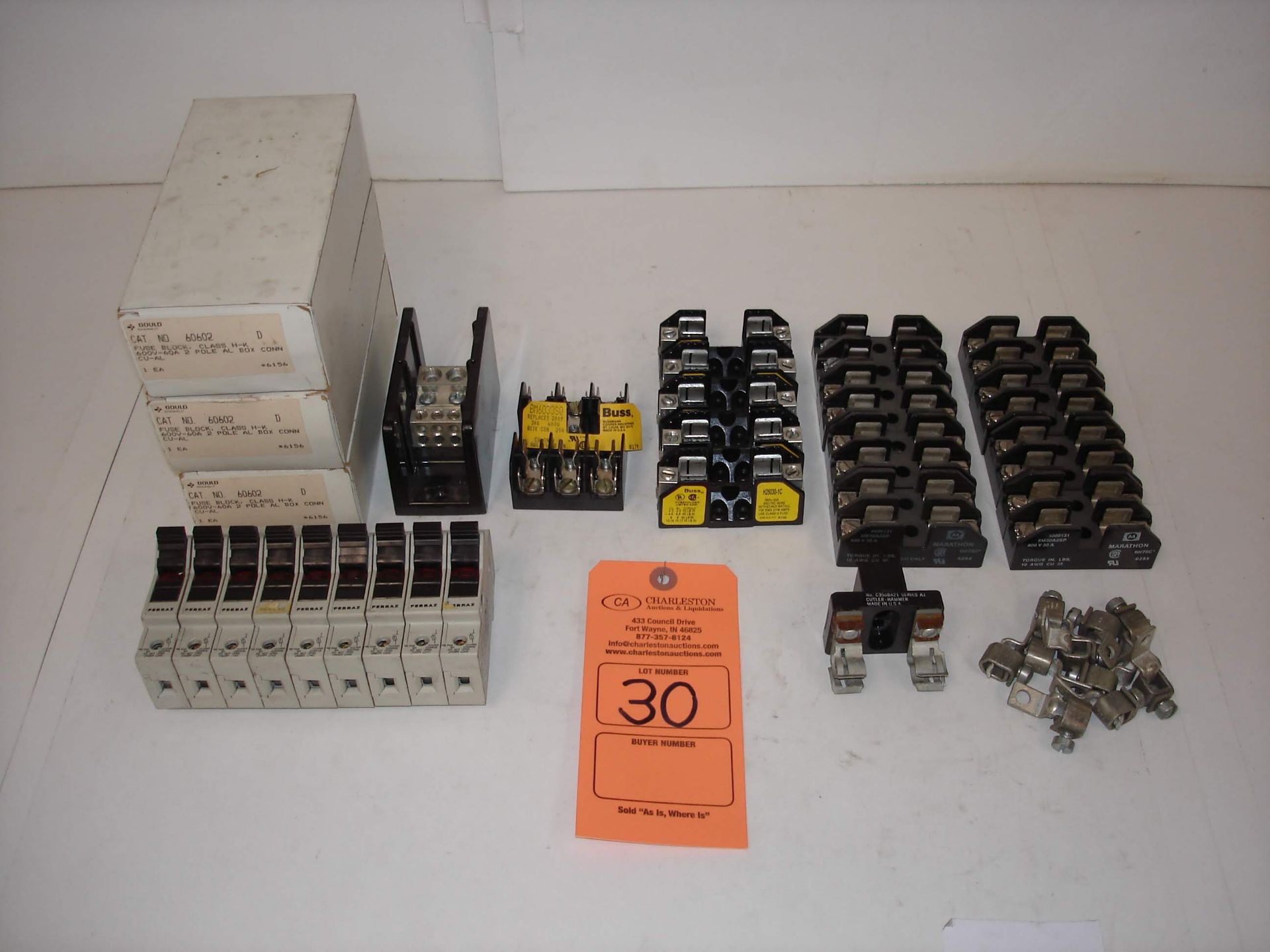 (30+) MISC BRANDED FUSE BLOCKS AND FUSE HOLDERS: BUSSMANN H25030-1C AND ALL OTHER ITEMS INCLUDED
